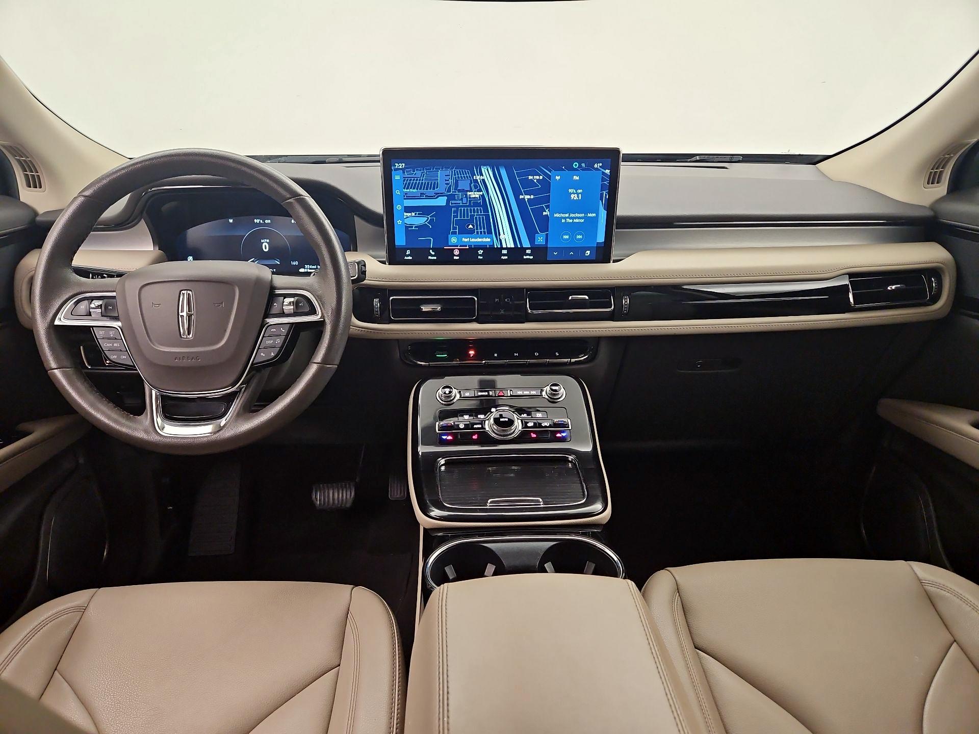 Thumbnail: 2023 Lincoln Nautilus - 9