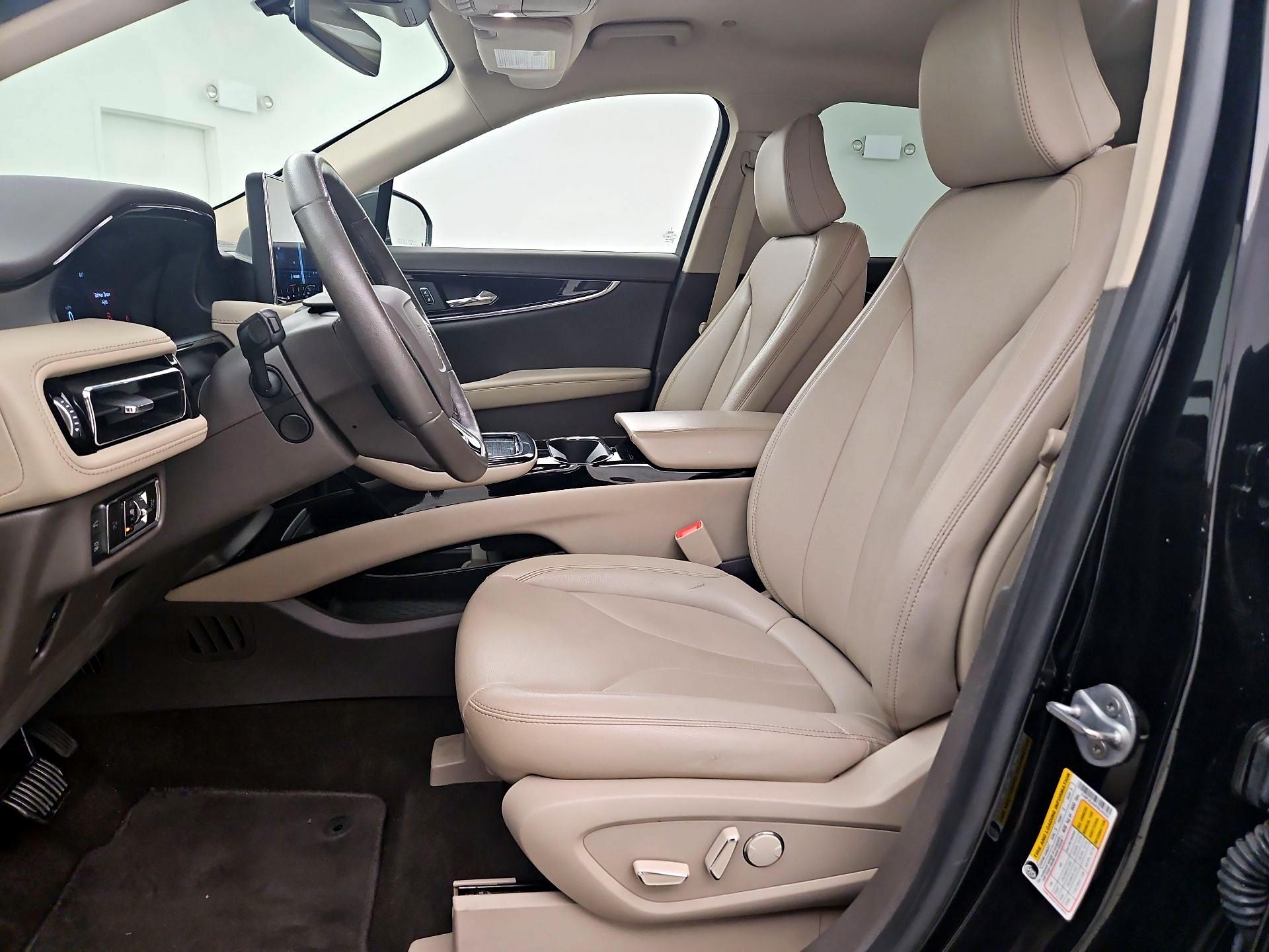 Thumbnail: 2023 Lincoln Nautilus - 11