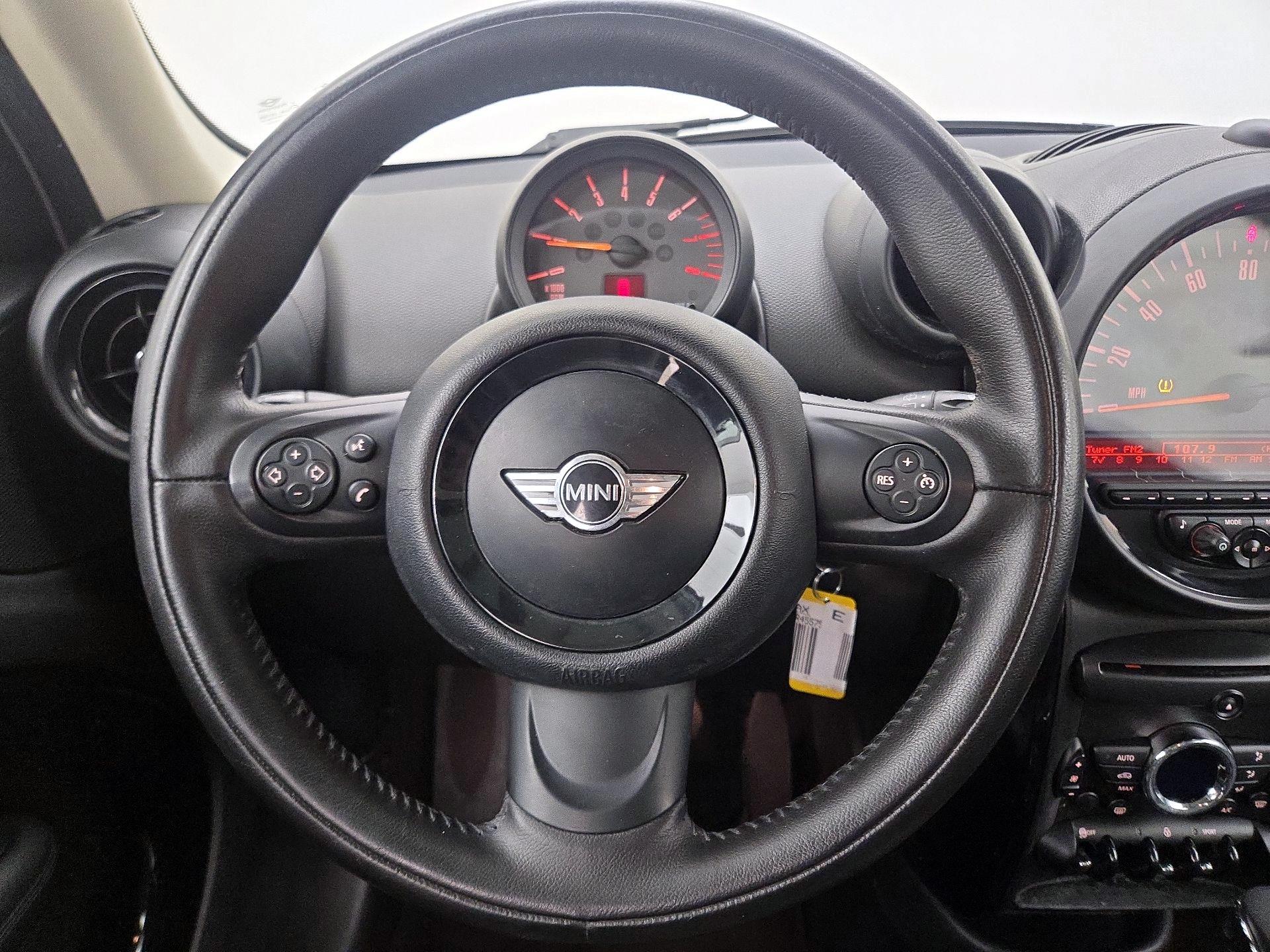 Thumbnail: 2015 MINI Cooper Countryman - 10