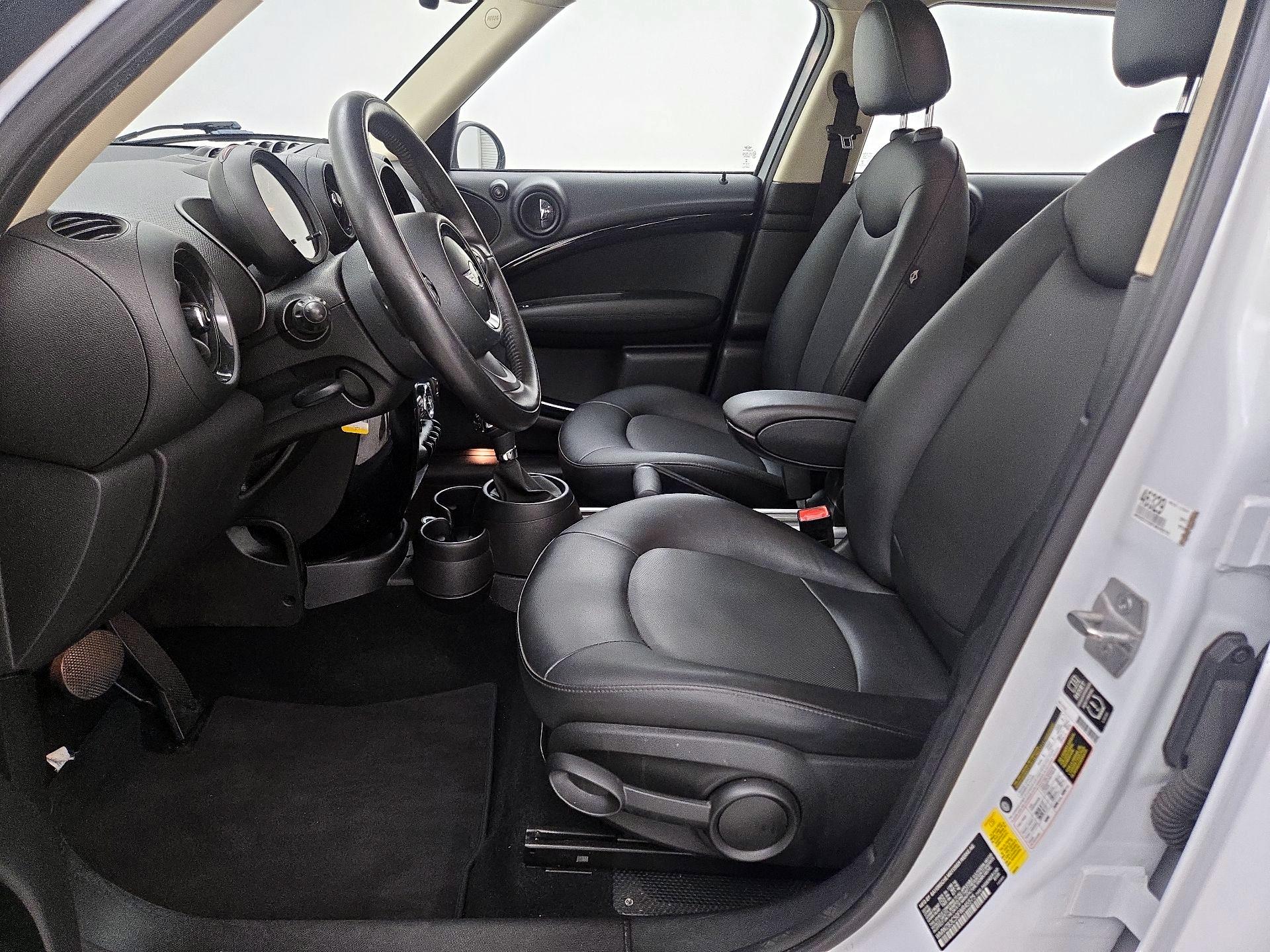 Thumbnail: 2015 MINI Cooper Countryman - 11