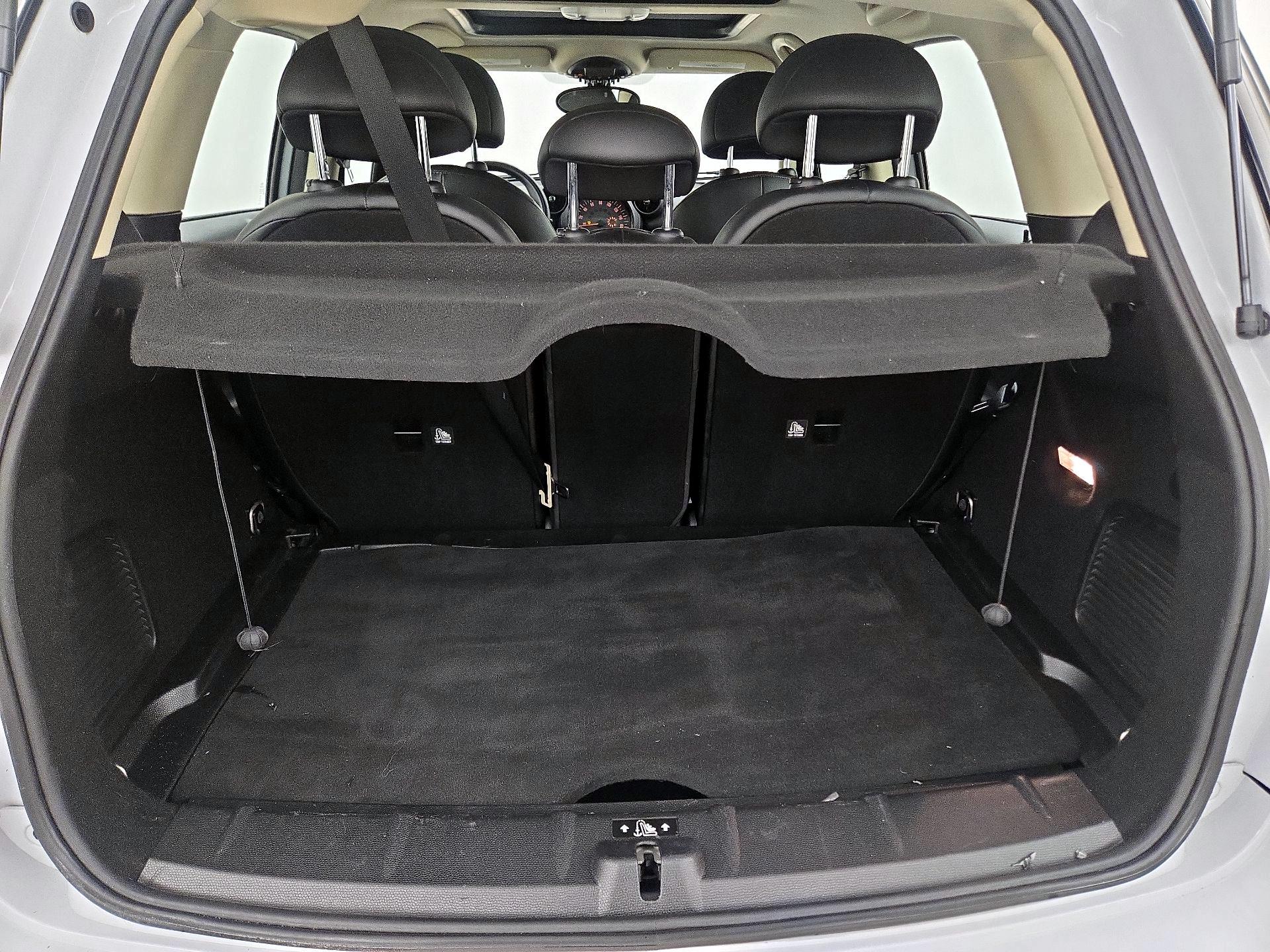 Thumbnail: 2015 MINI Cooper Countryman - 19