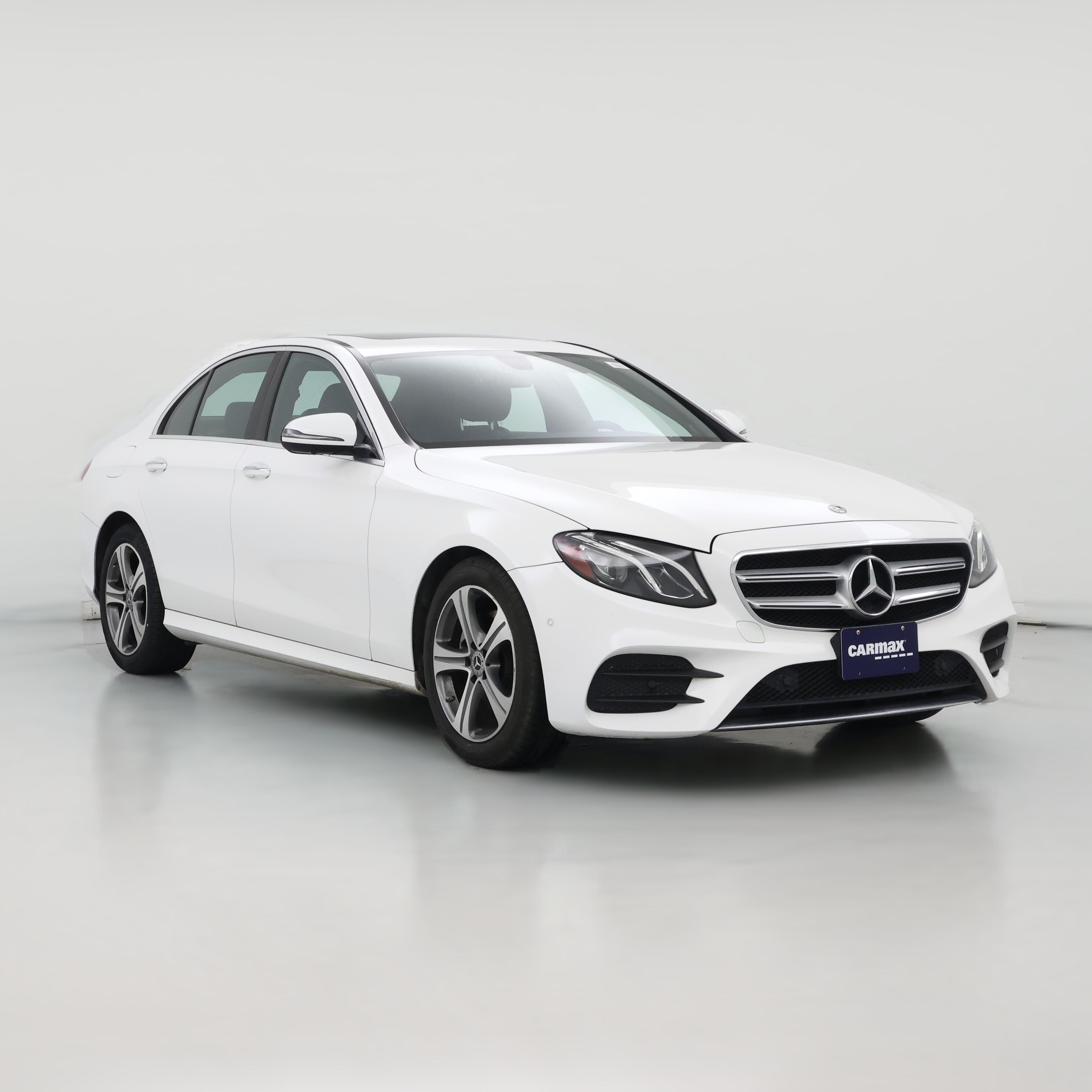 Thumbnail: 2019 Mercedes-Benz E-Class - 1