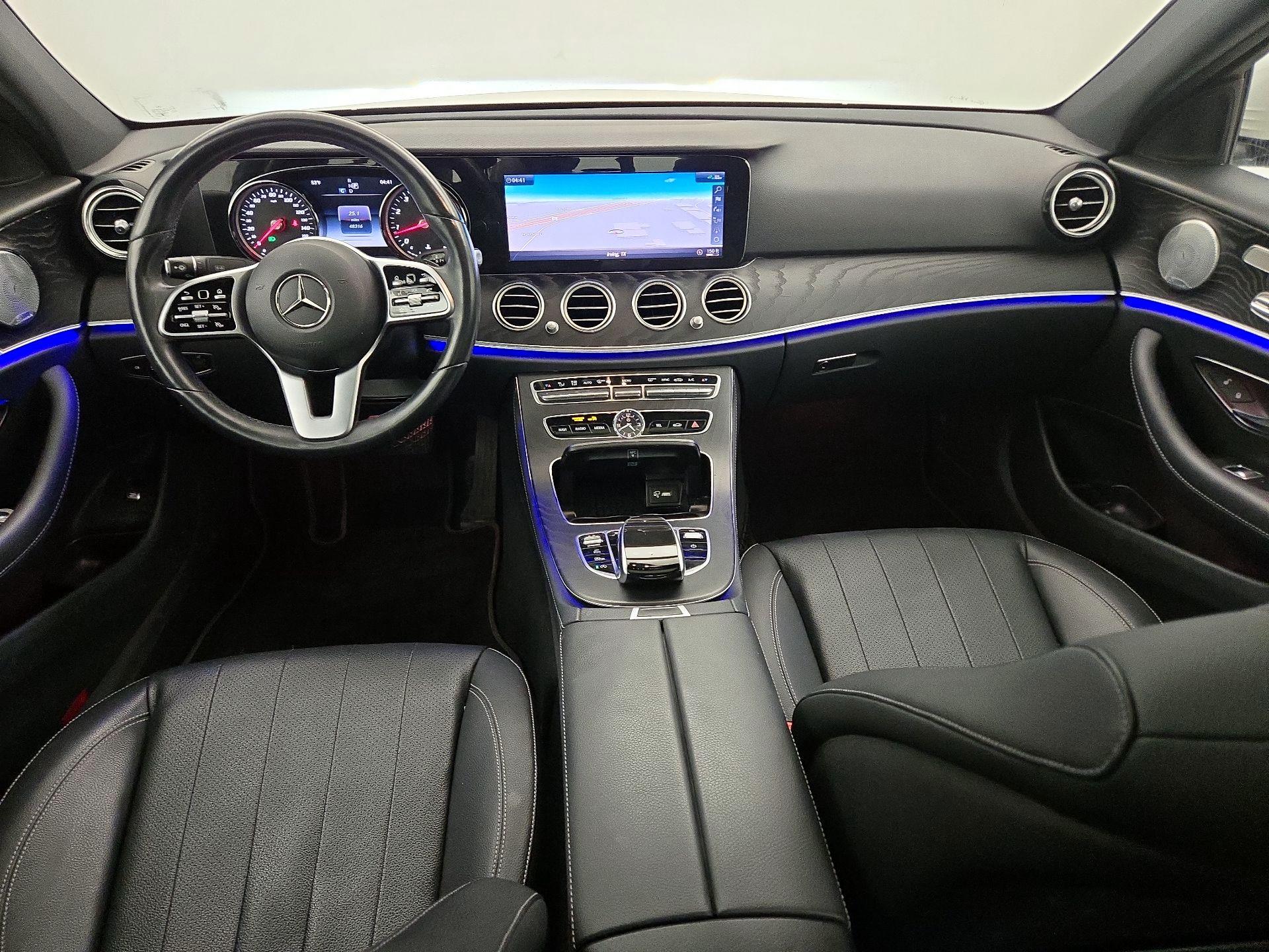 Thumbnail: 2019 Mercedes-Benz E-Class - 9