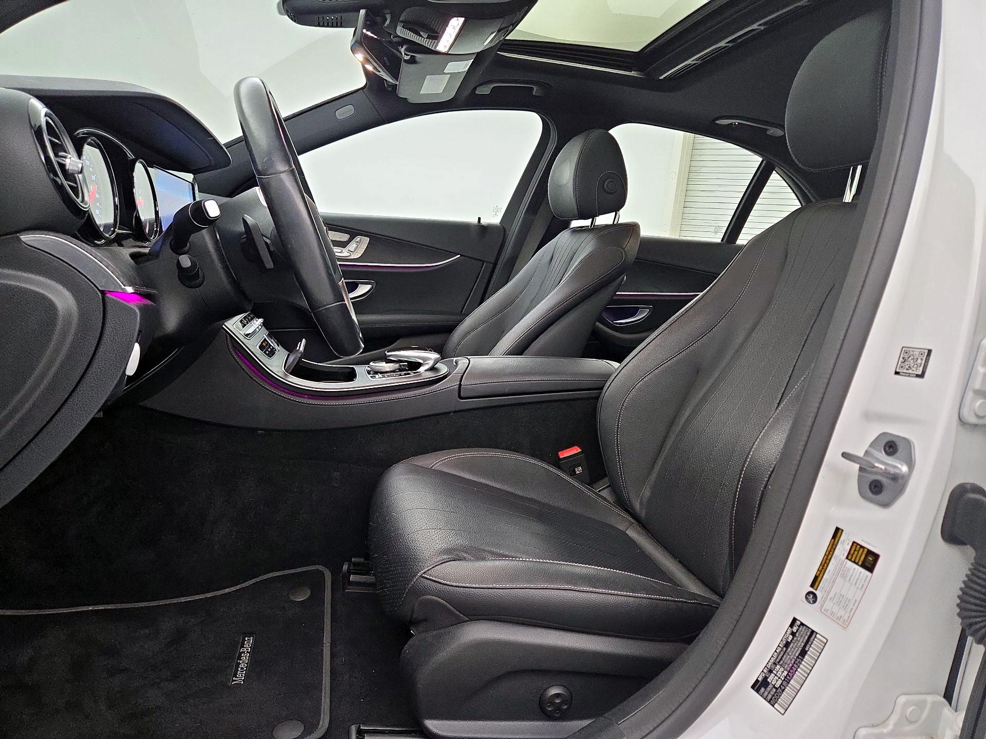 Thumbnail: 2019 Mercedes-Benz E-Class - 11