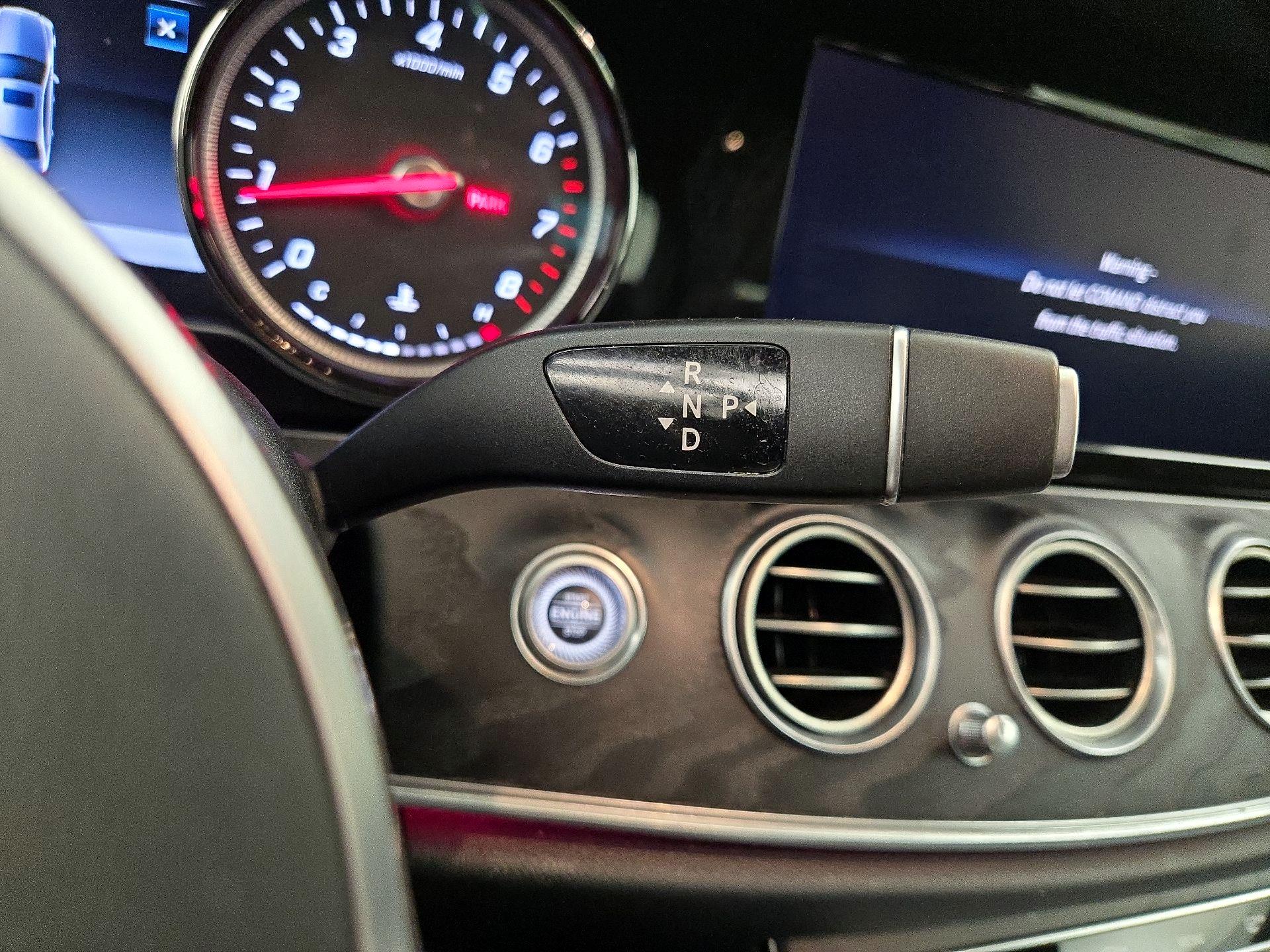 Thumbnail: 2019 Mercedes-Benz E-Class - 18