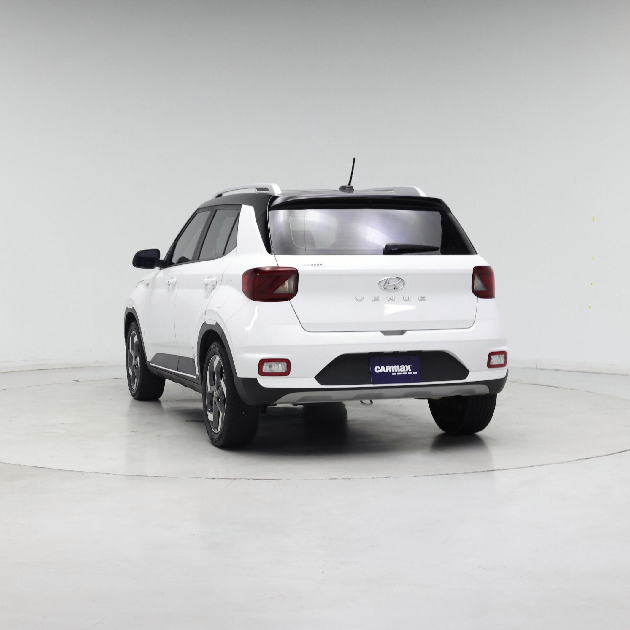 Thumbnail: 2023 Hyundai Venue - 6