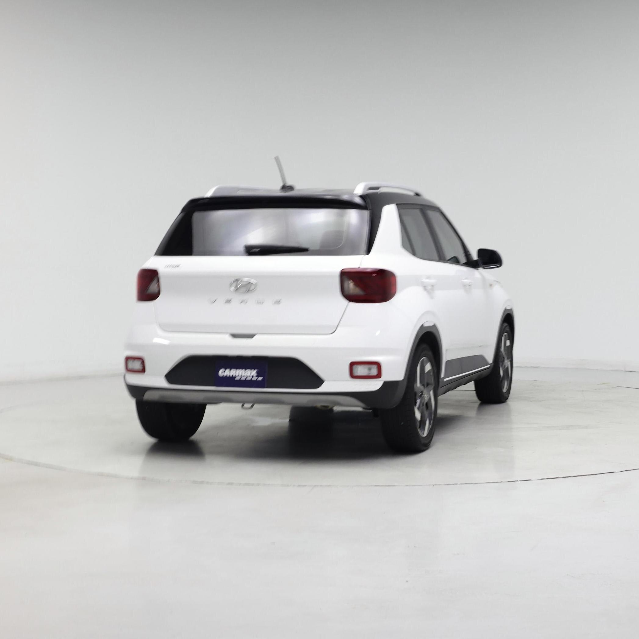 Thumbnail: 2023 Hyundai Venue - 8