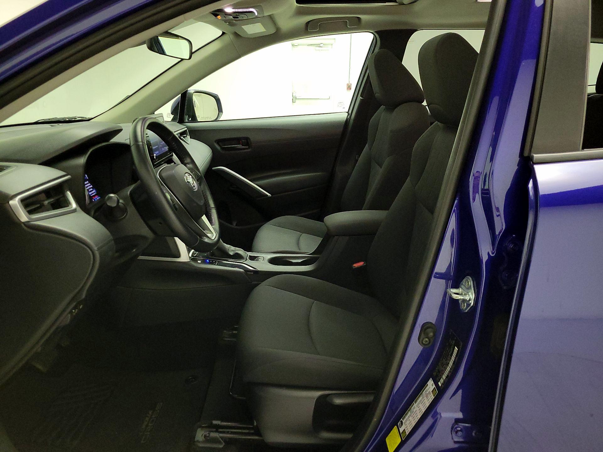 Thumbnail: 2022 Toyota Corolla Cross - 11