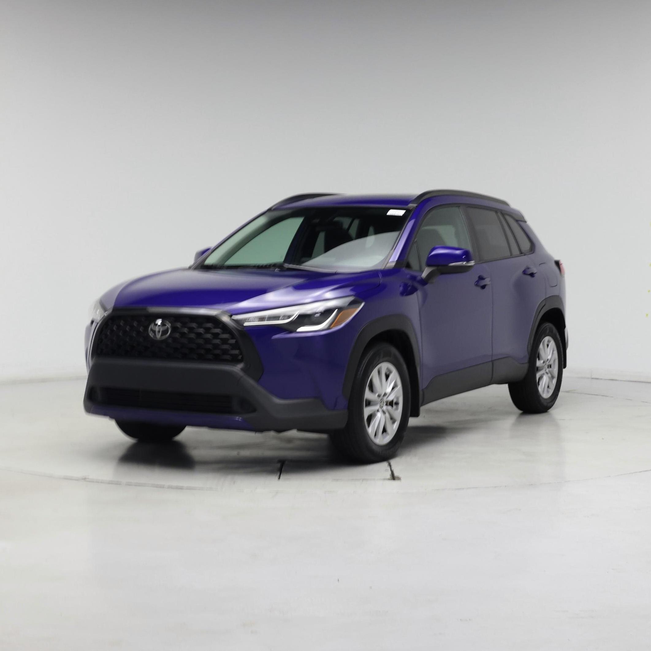 Thumbnail: 2022 Toyota Corolla Cross - 4