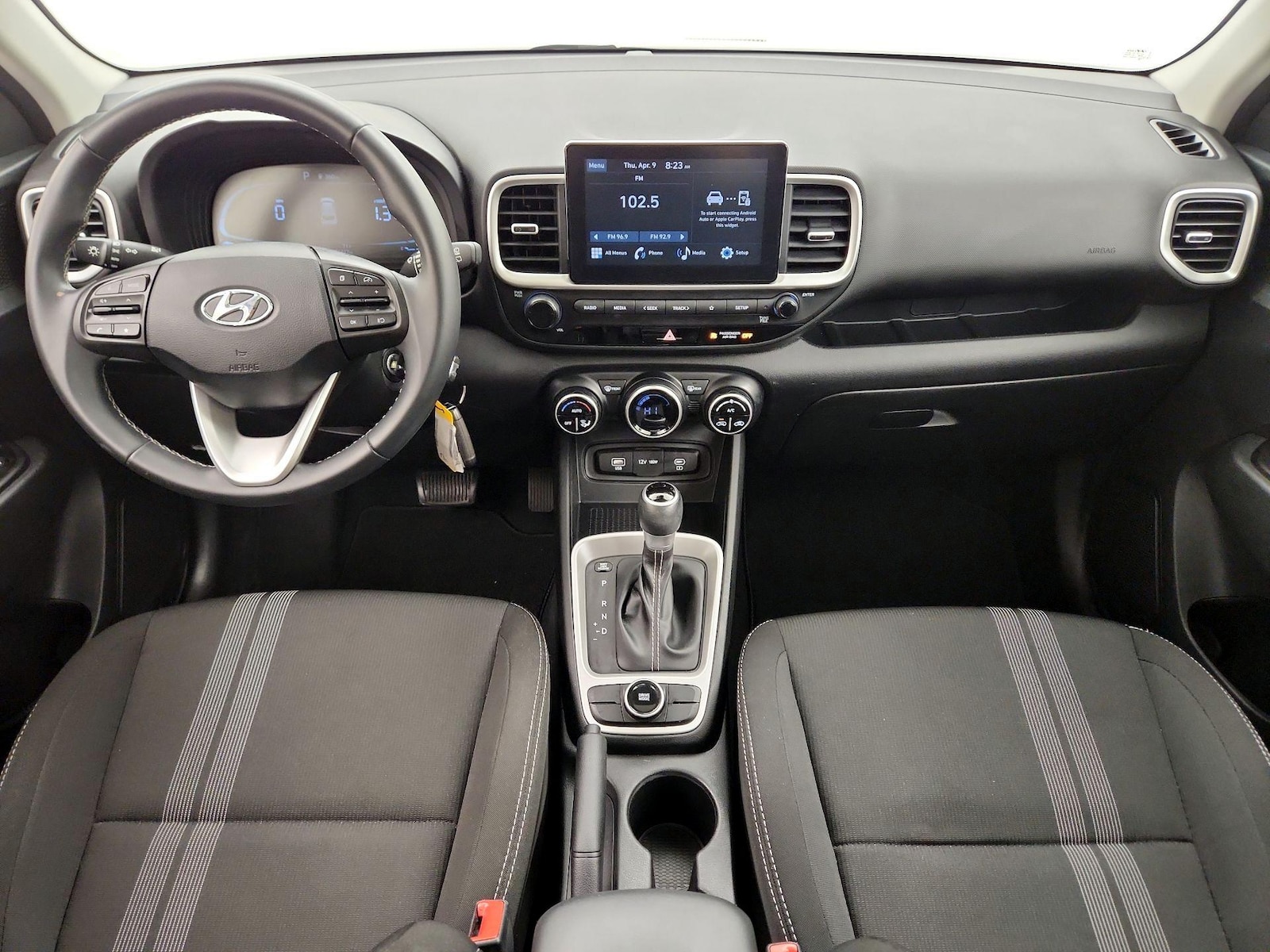 2023 Hyundai Venue SEL - Photo 10