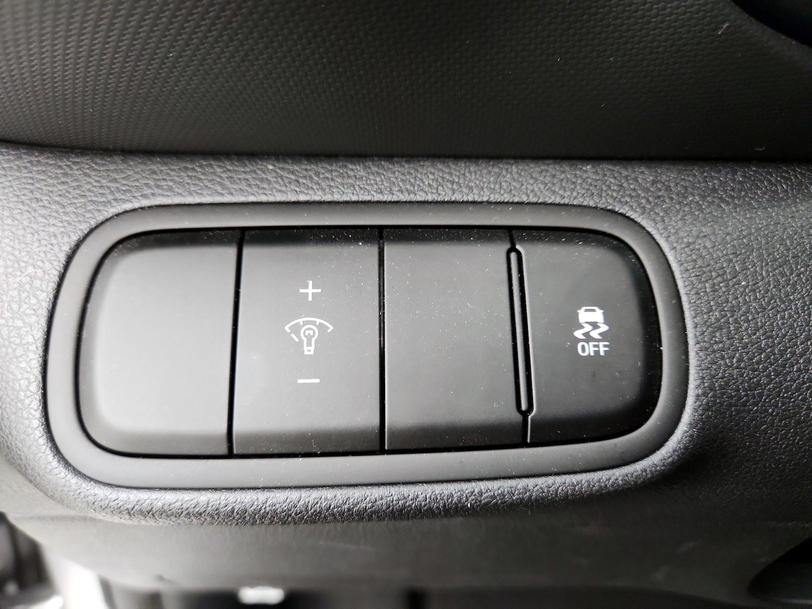 2023 Hyundai Venue SEL - Photo 14