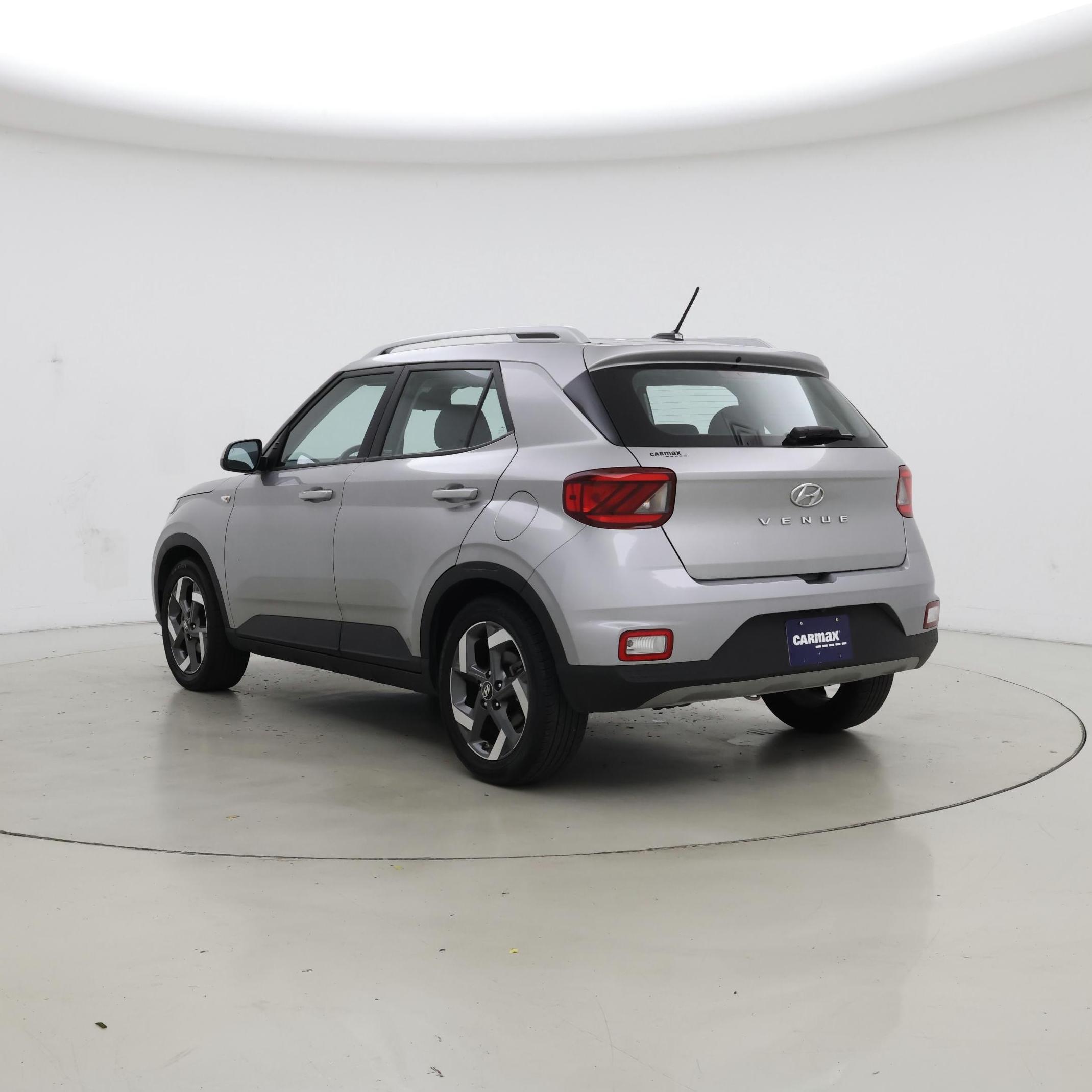 Thumbnail: 2023 Hyundai Venue - 2