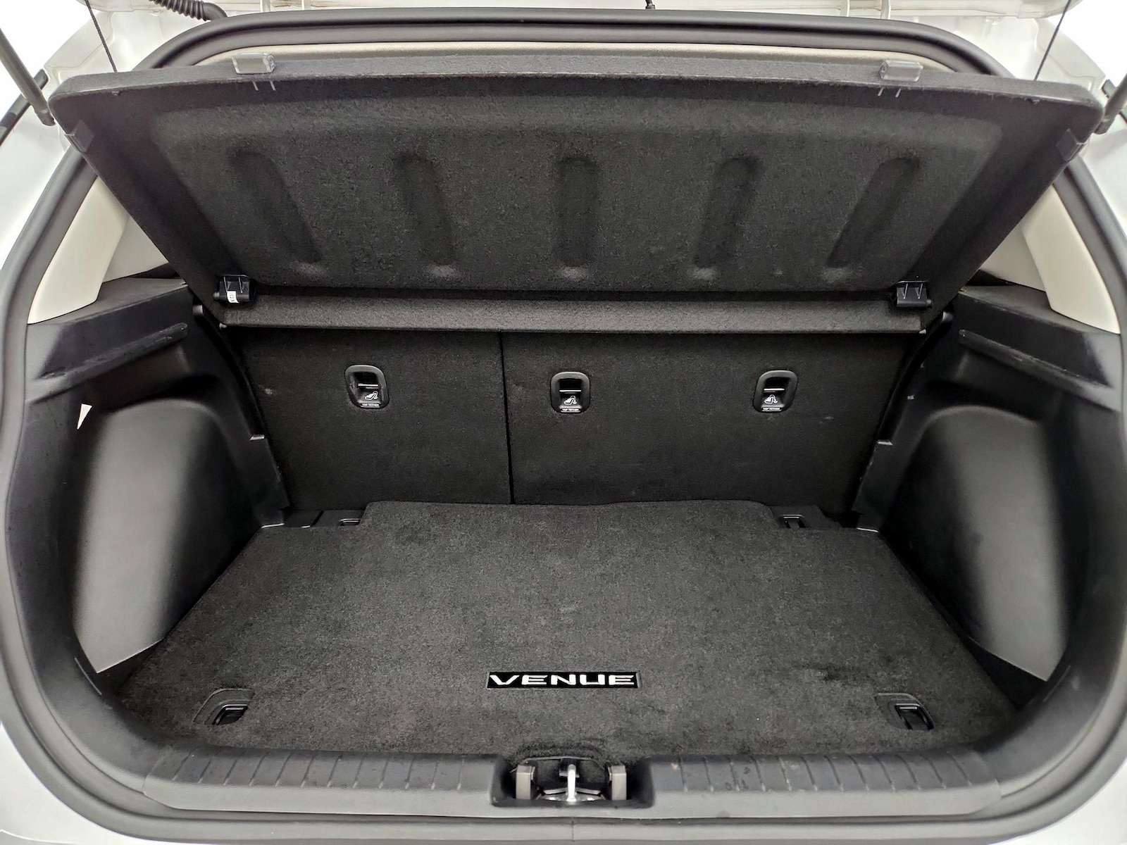 2023 Hyundai Venue SEL - Photo 22