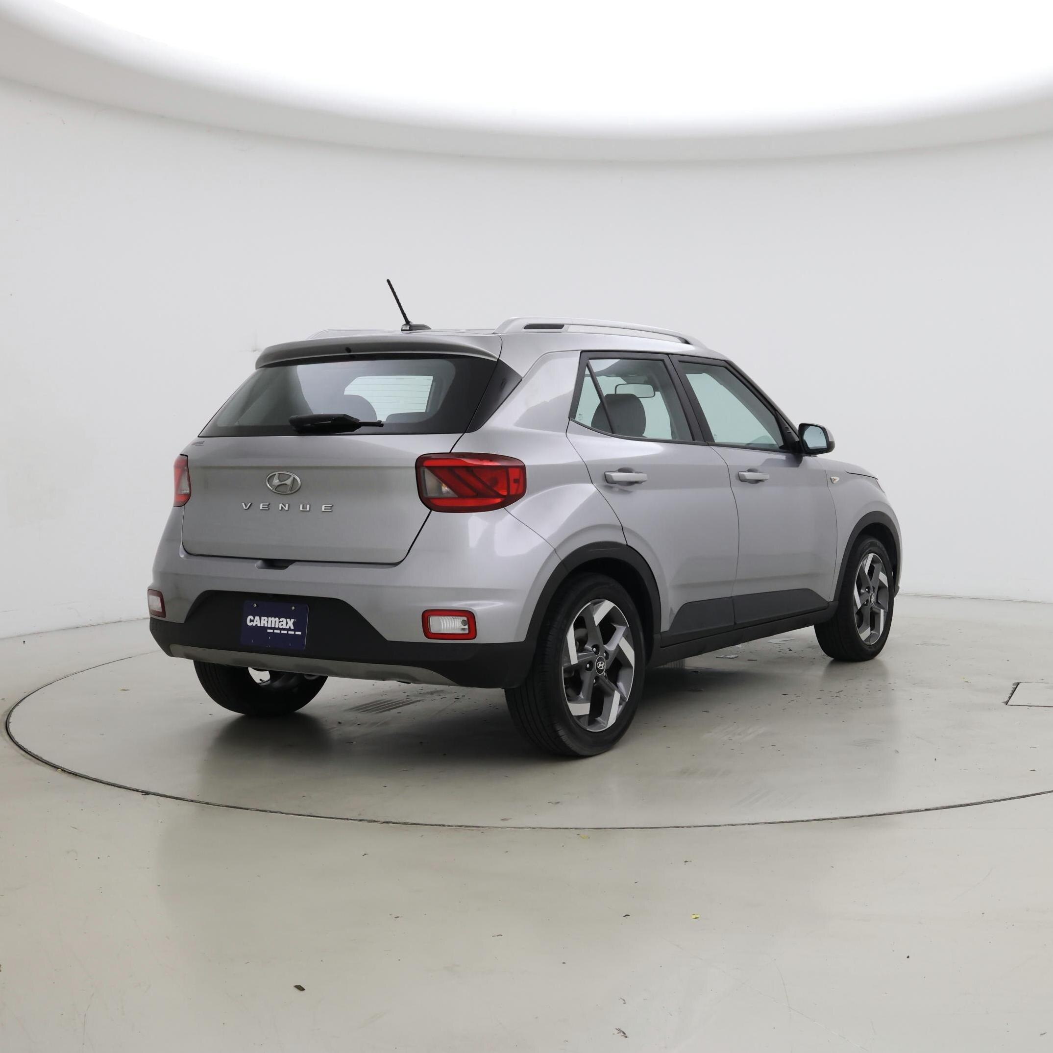Thumbnail: 2023 Hyundai Venue - 8