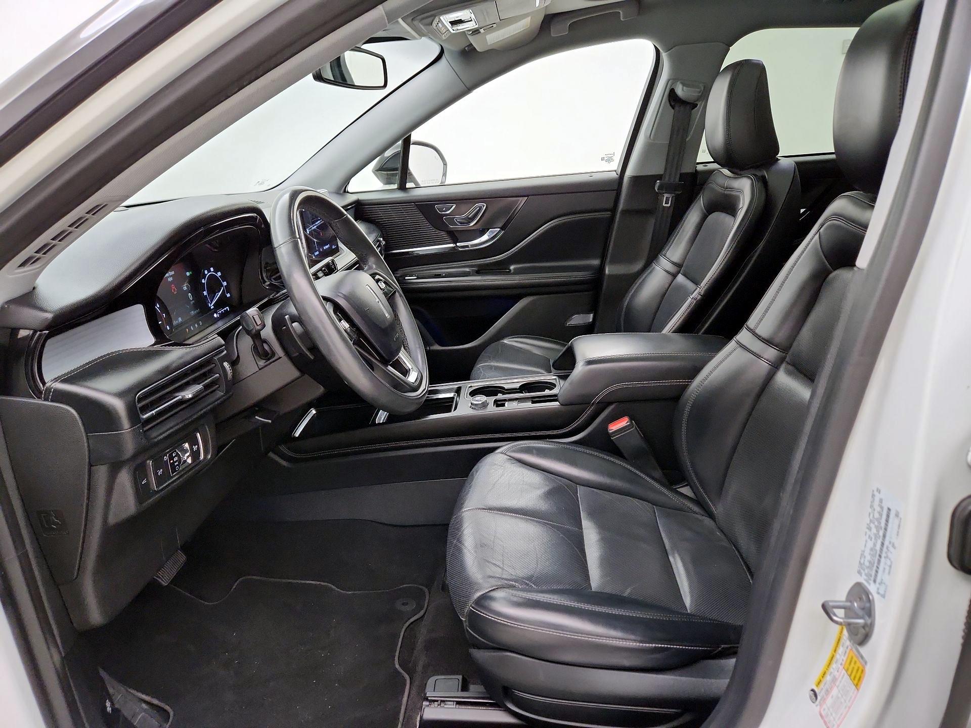 Thumbnail: 2021 Lincoln Corsair - 11