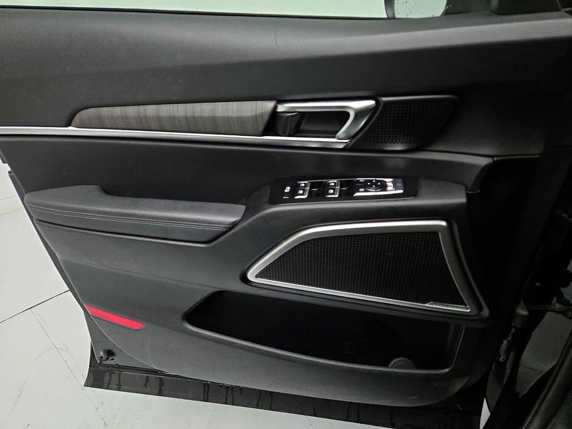 Thumbnail: 2023 Kia Telluride - 12