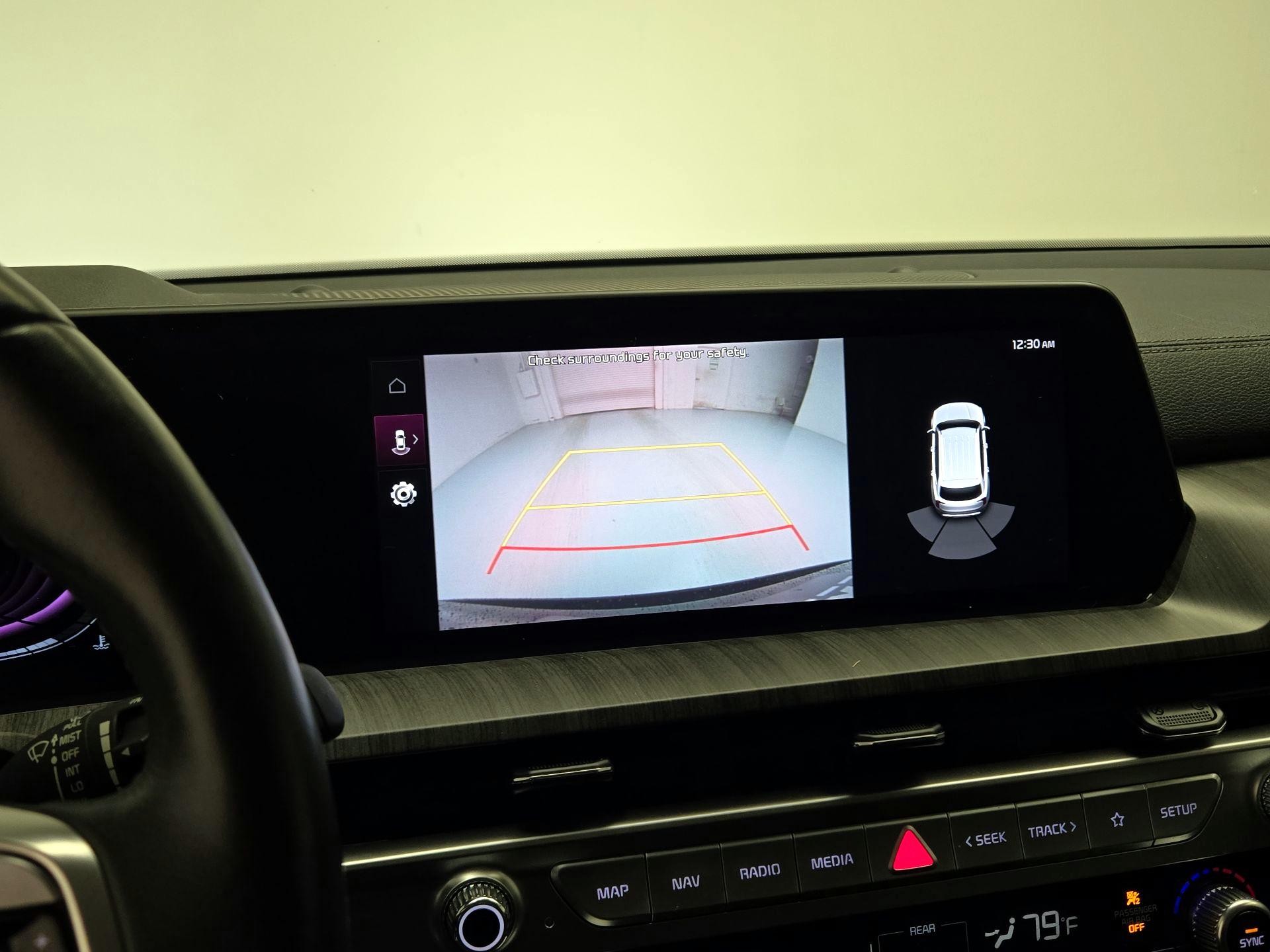 Thumbnail: 2023 Kia Telluride - 15