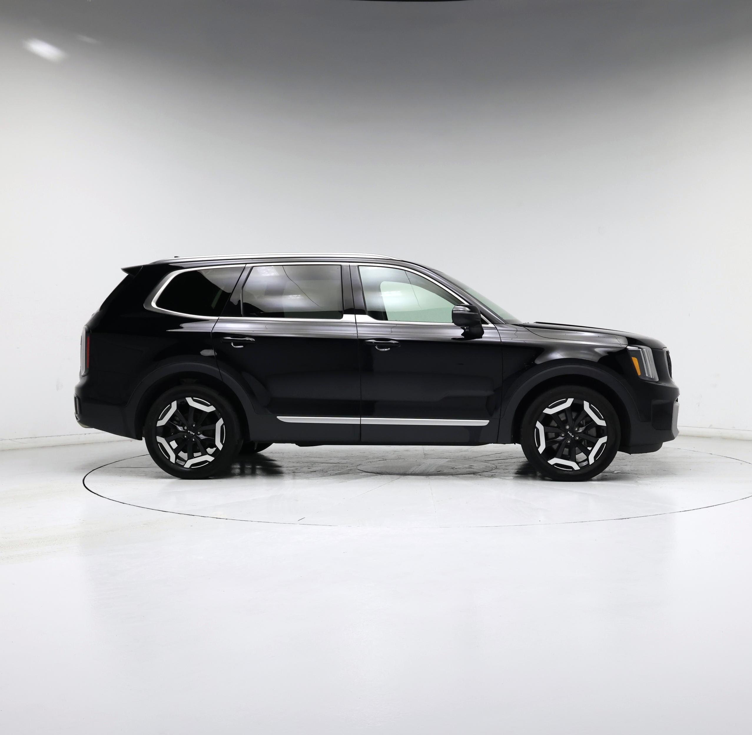 Thumbnail: 2023 Kia Telluride - 7