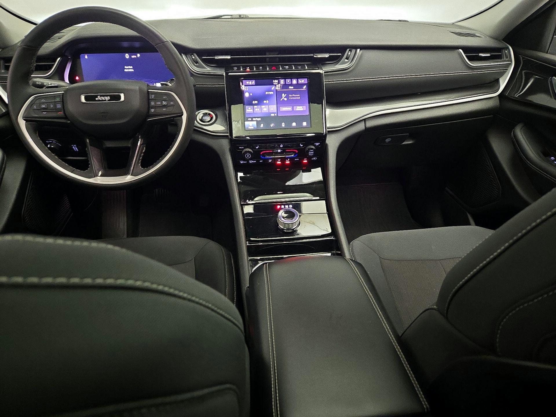 Thumbnail: 2023 Jeep Grand Cherokee - 9