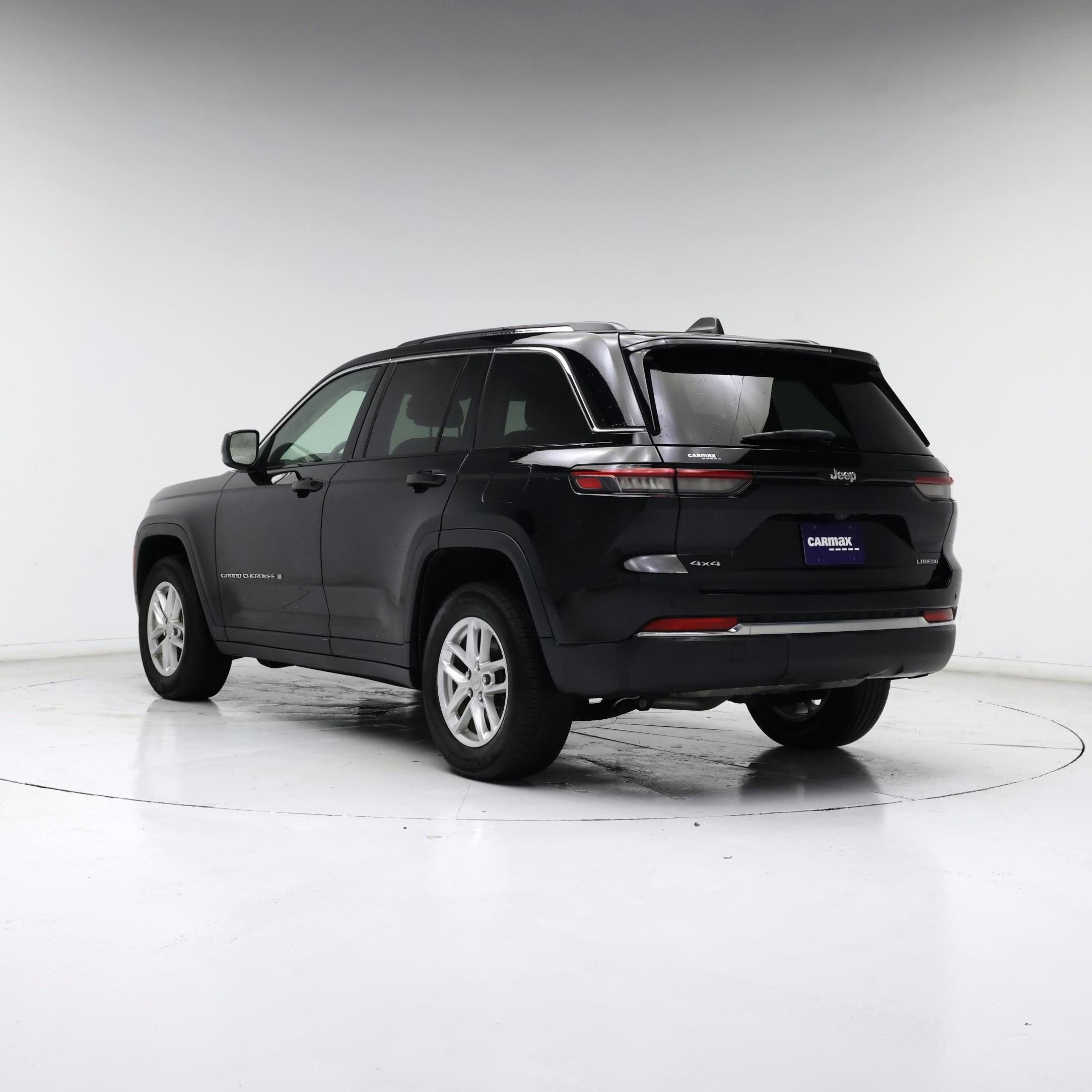 Thumbnail: 2023 Jeep Grand Cherokee - 2