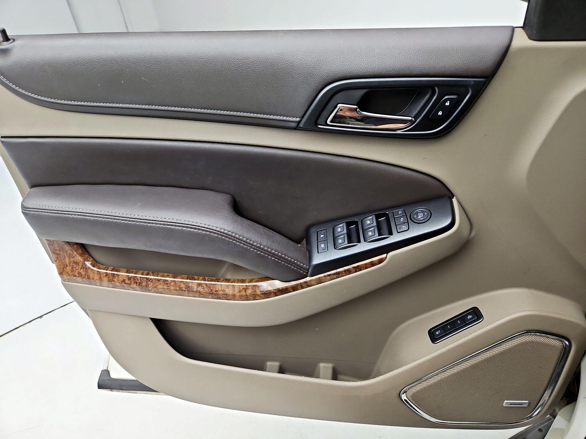 Thumbnail: 2015 Chevrolet Tahoe - 12