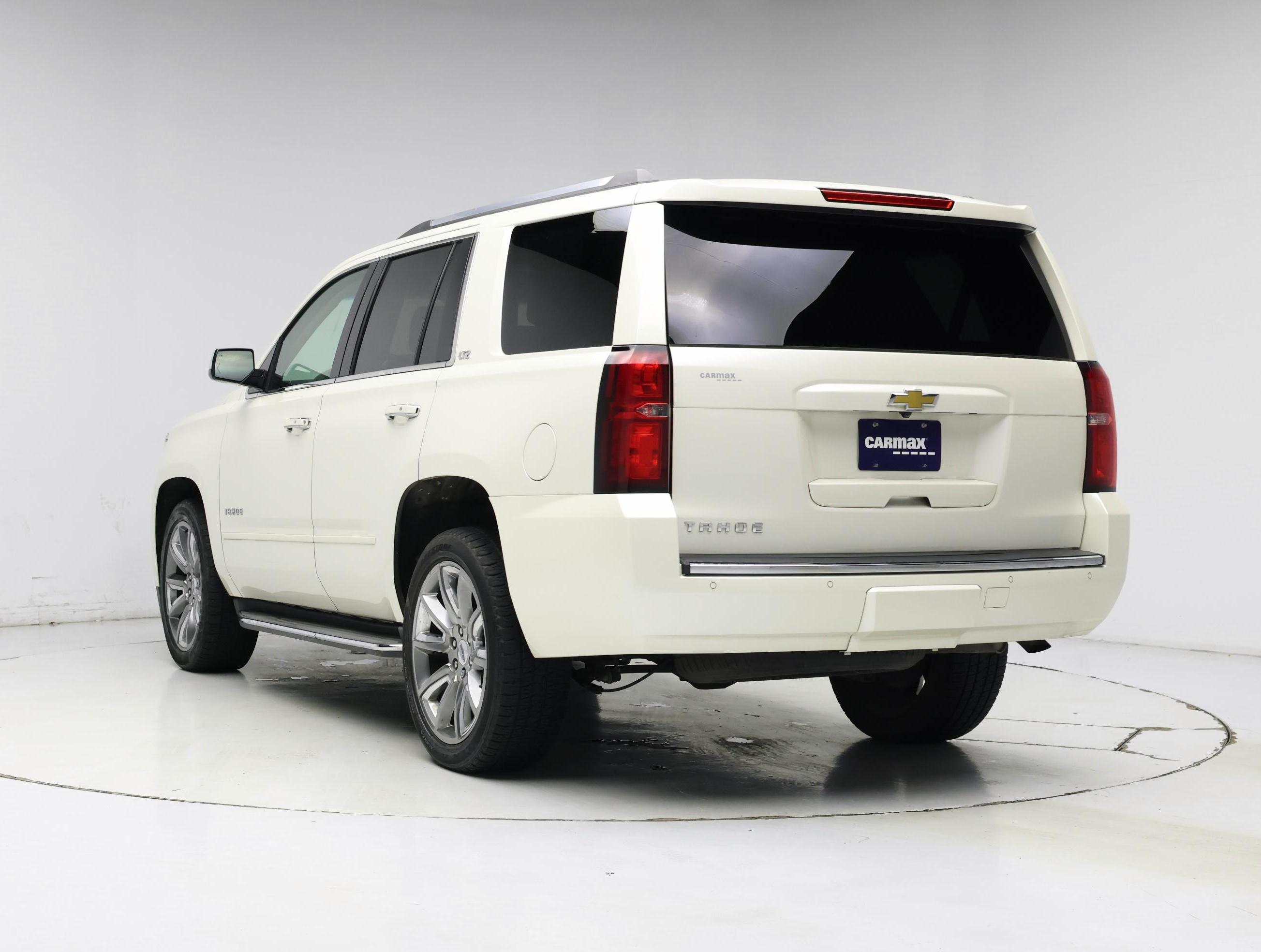 Thumbnail: 2015 Chevrolet Tahoe - 2
