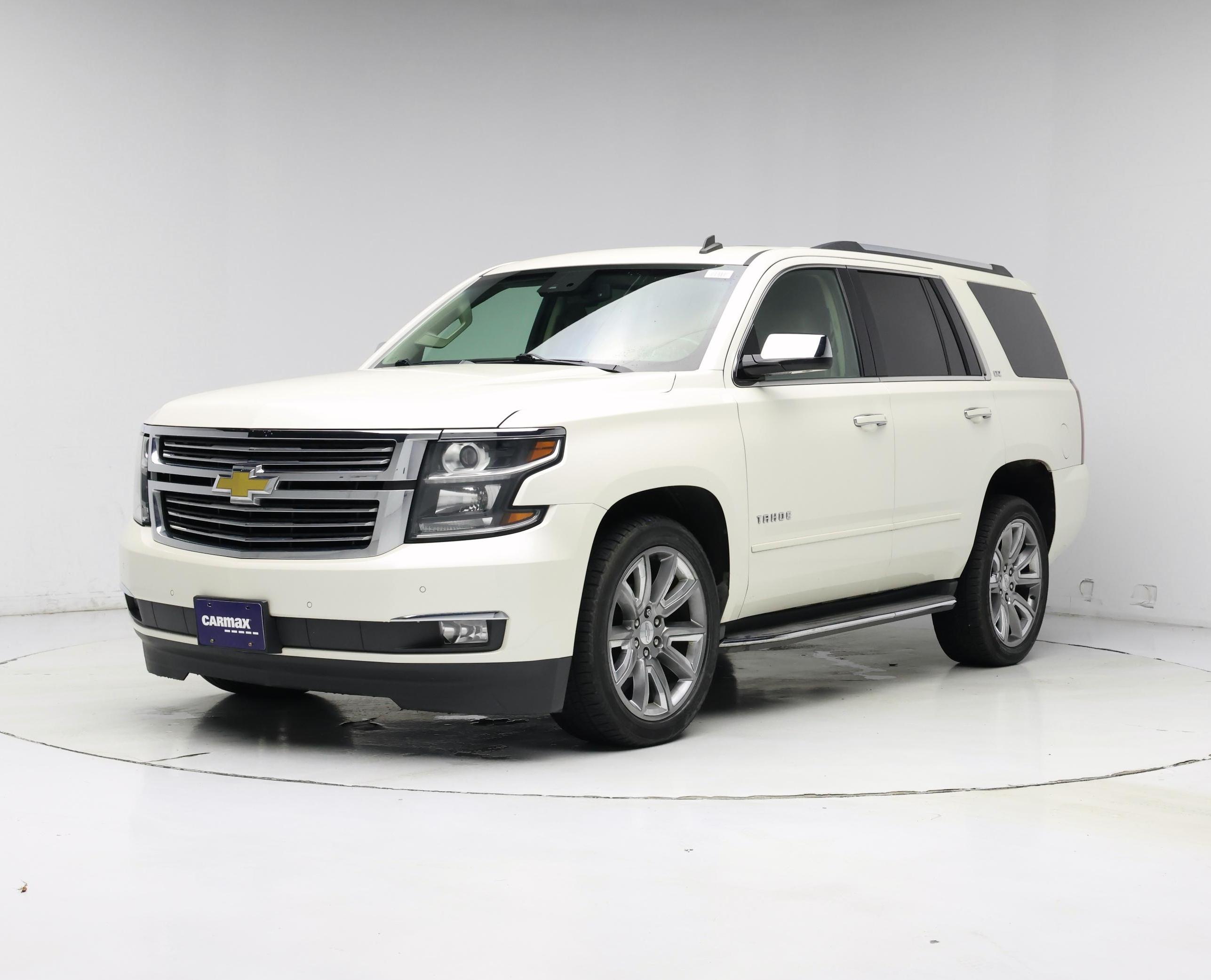 Thumbnail: 2015 Chevrolet Tahoe - 4