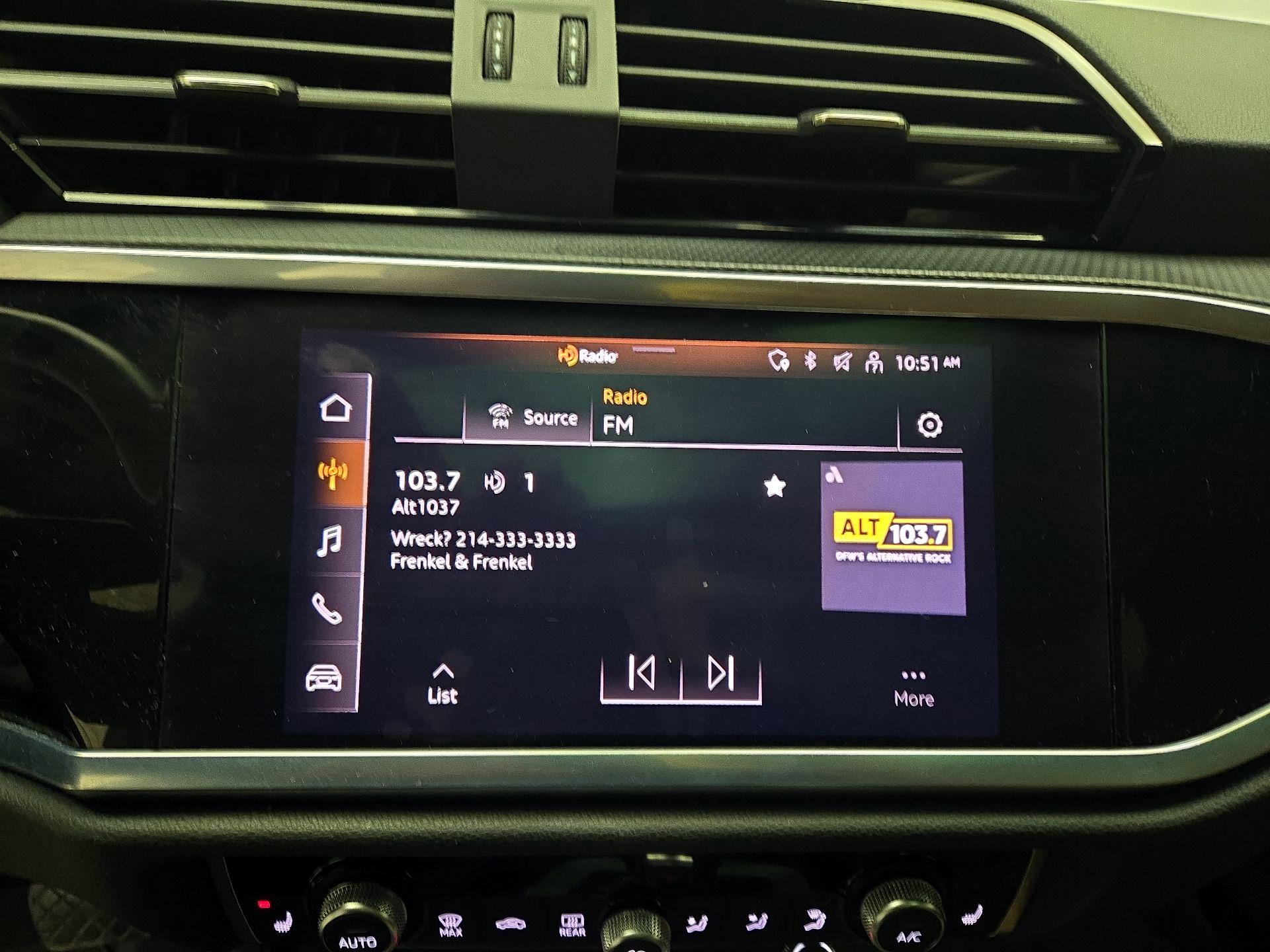 Thumbnail: 2022 Audi Q3 - 15