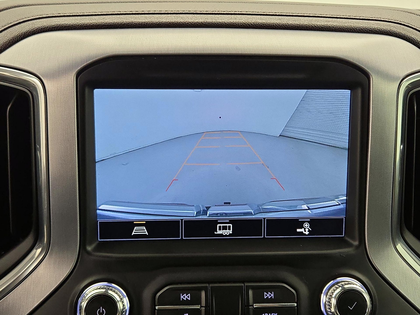 2021 GMC Sierra 1500 SLT - Photo 16