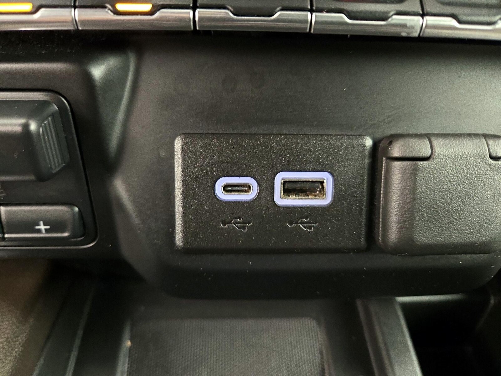 2021 GMC Sierra 1500 SLT - Photo 20