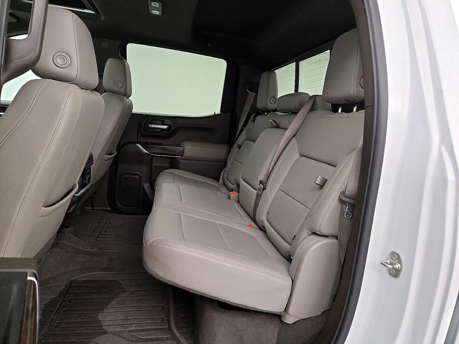 2021 GMC Sierra 1500 SLT - Photo 22