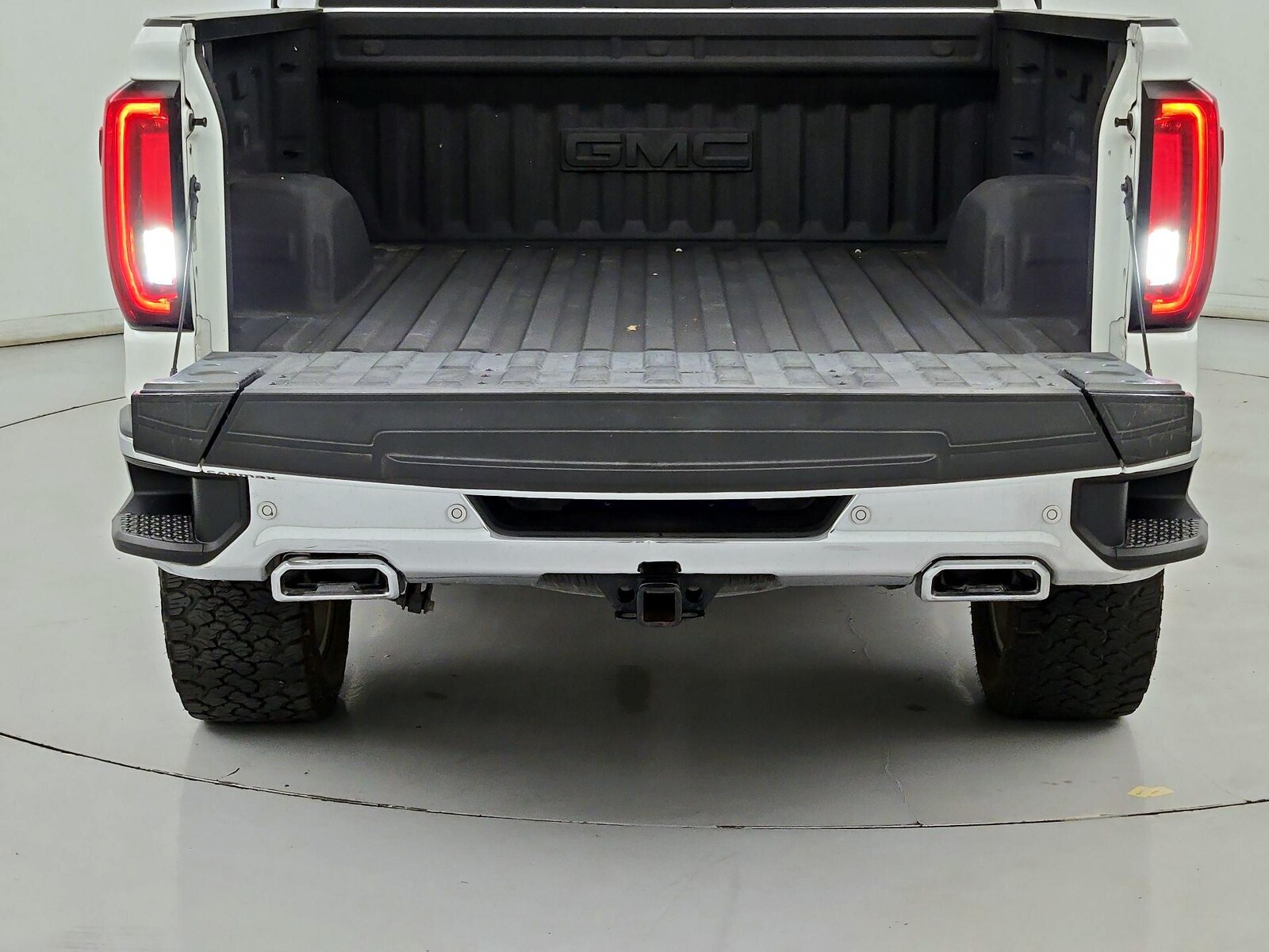2021 GMC Sierra 1500 SLT - Photo 23