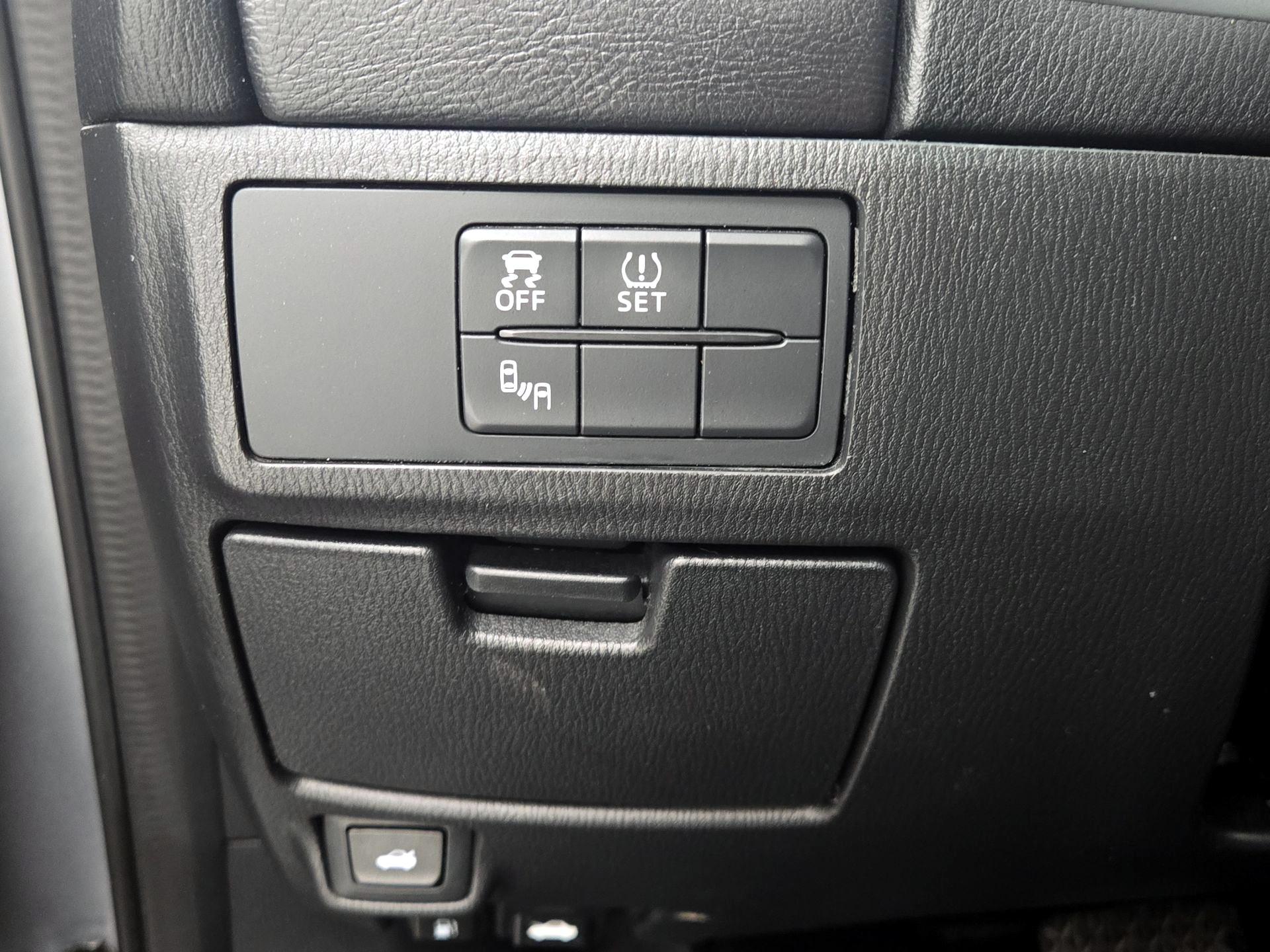 Thumbnail: 2016 Mazda Mazda6 - 13