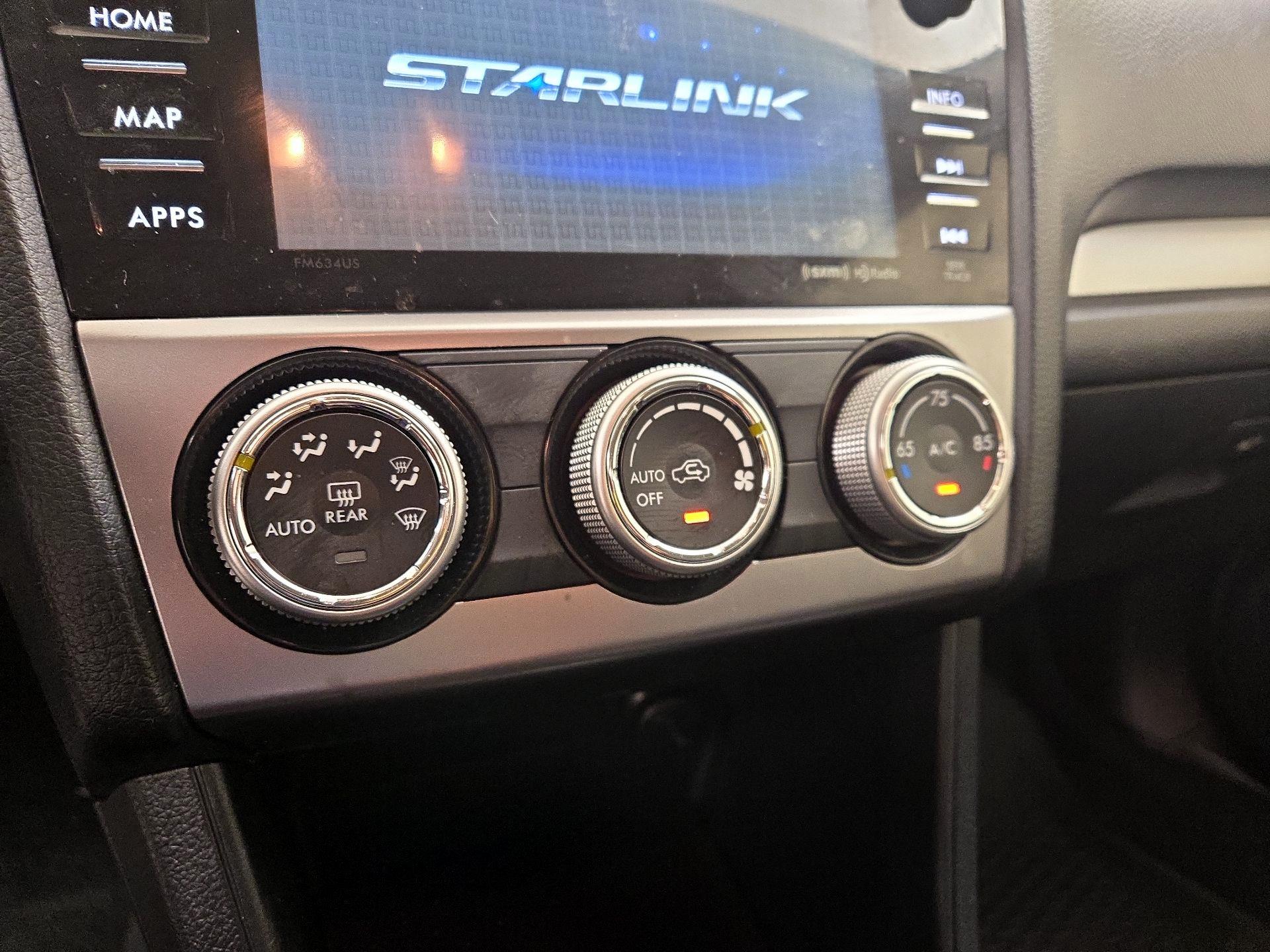 Thumbnail: 2015 Subaru XV Crosstrek - 17