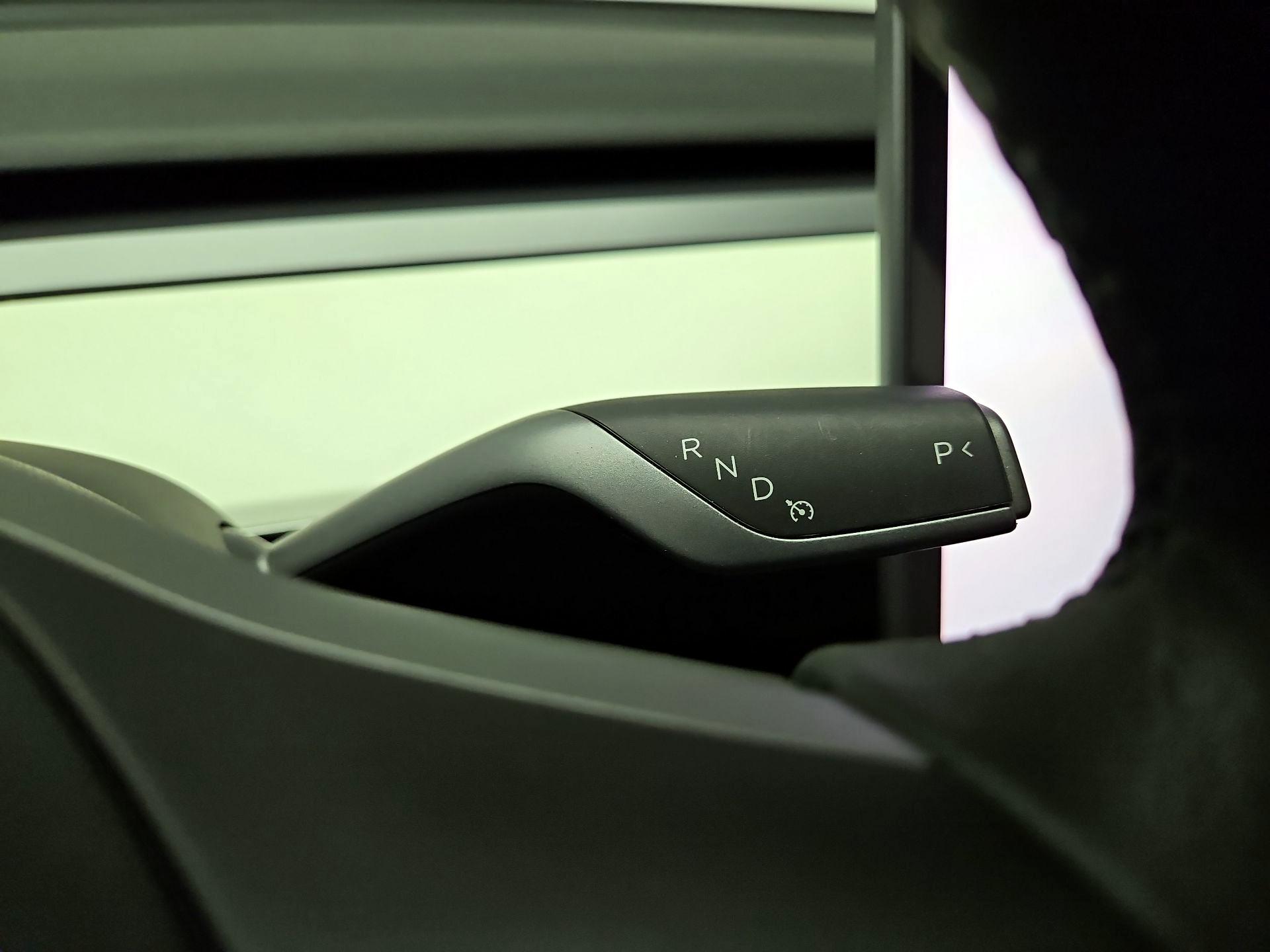 Thumbnail: 2023 Tesla Model 3 - 17