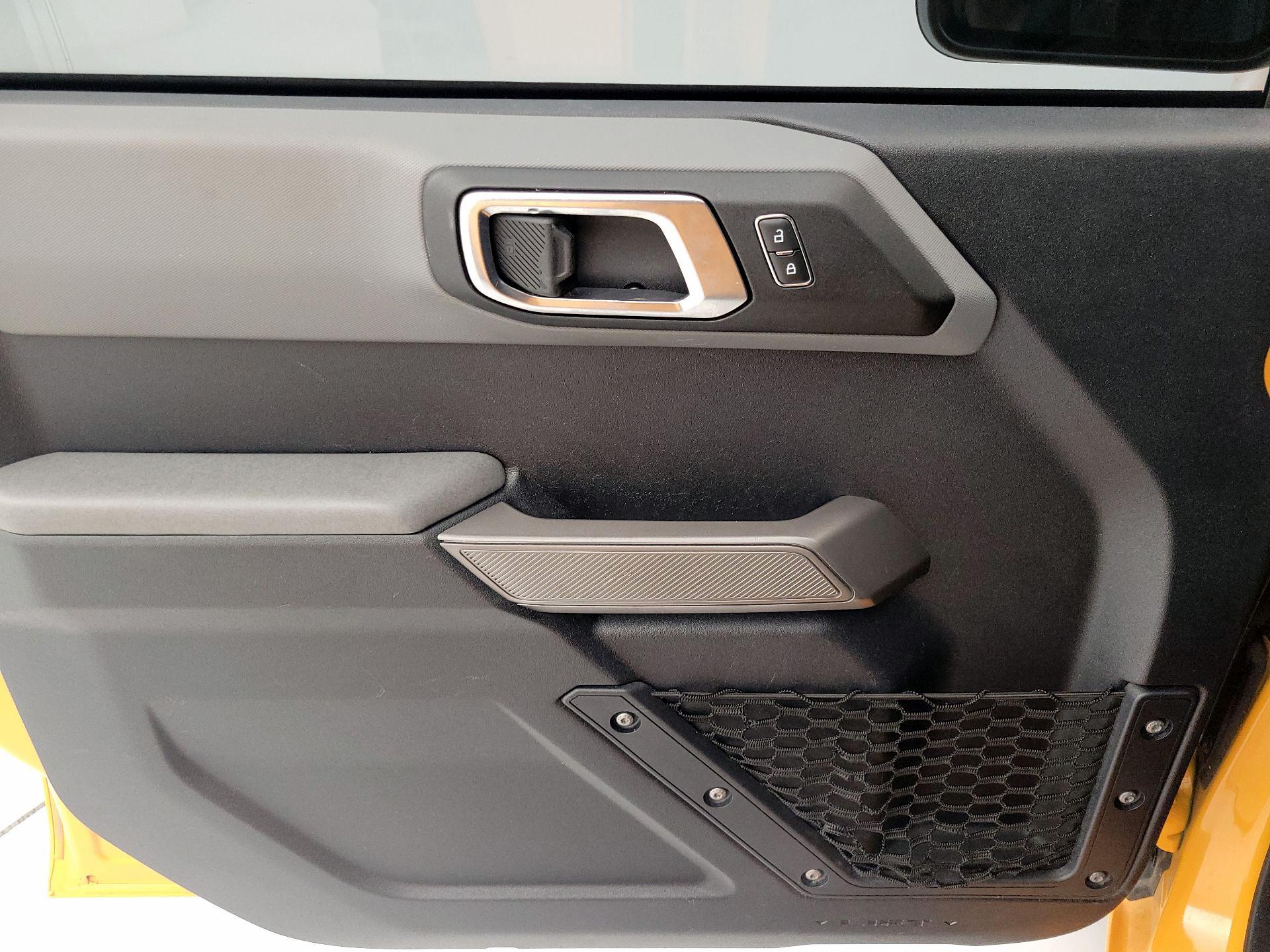 Thumbnail: 2022 Ford Bronco - 12