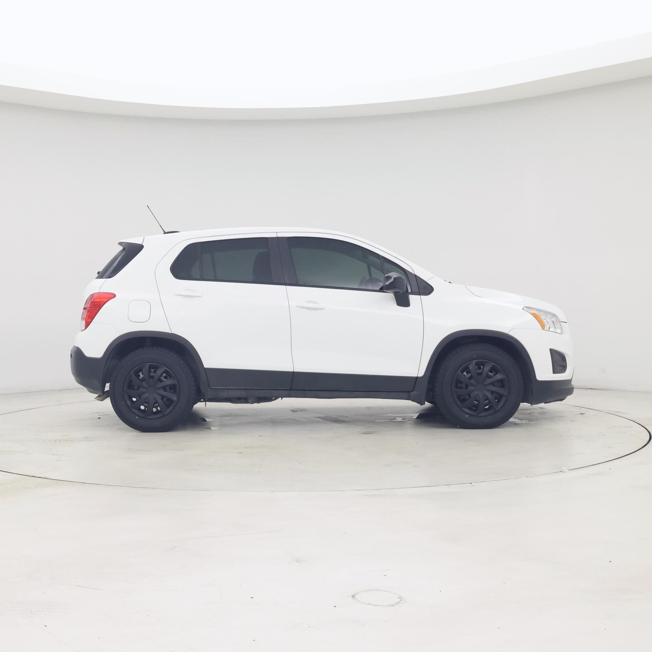 Thumbnail: 2016 Chevrolet Trax - 7