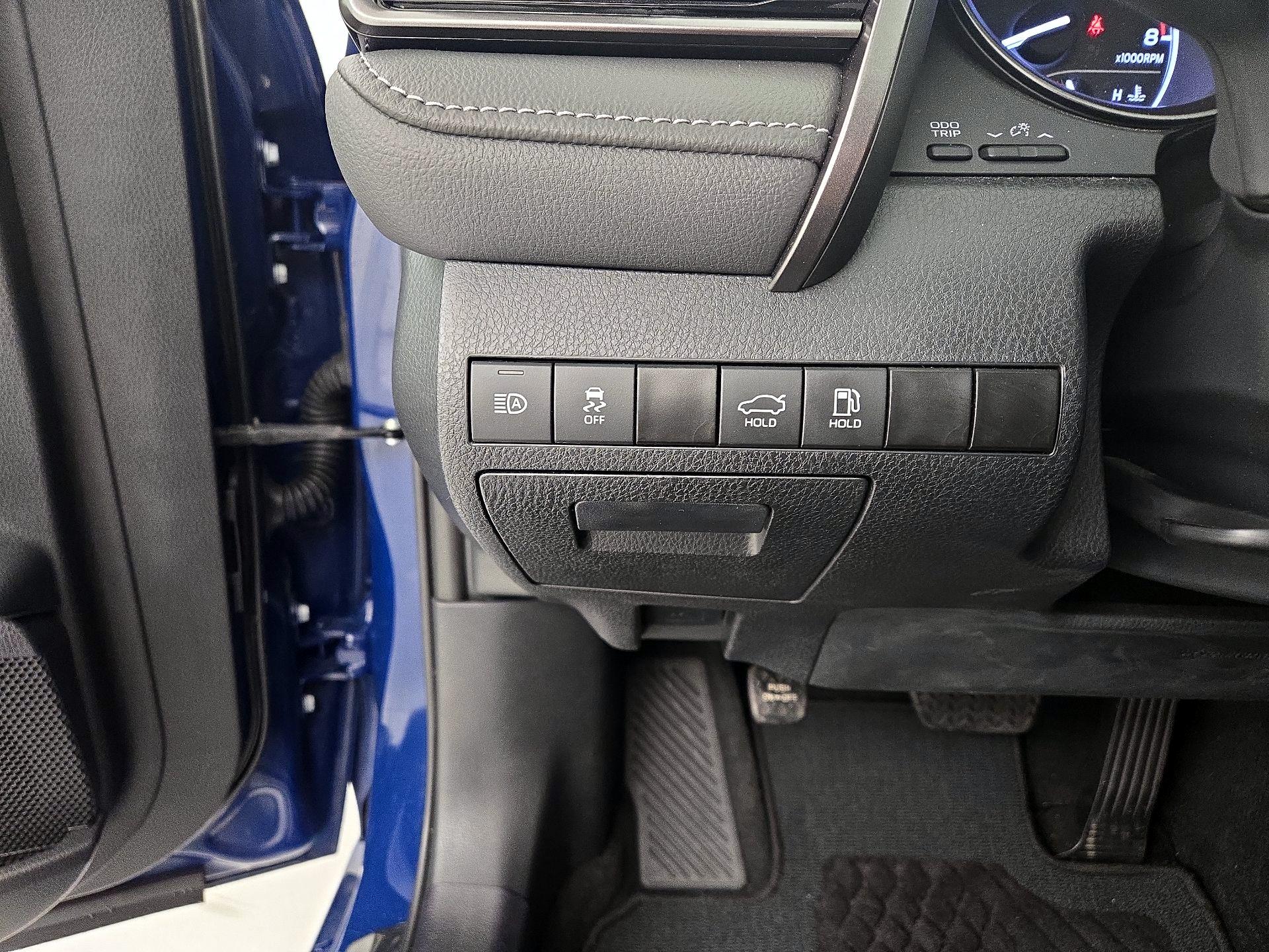 Thumbnail: 2024 Toyota Camry - 13