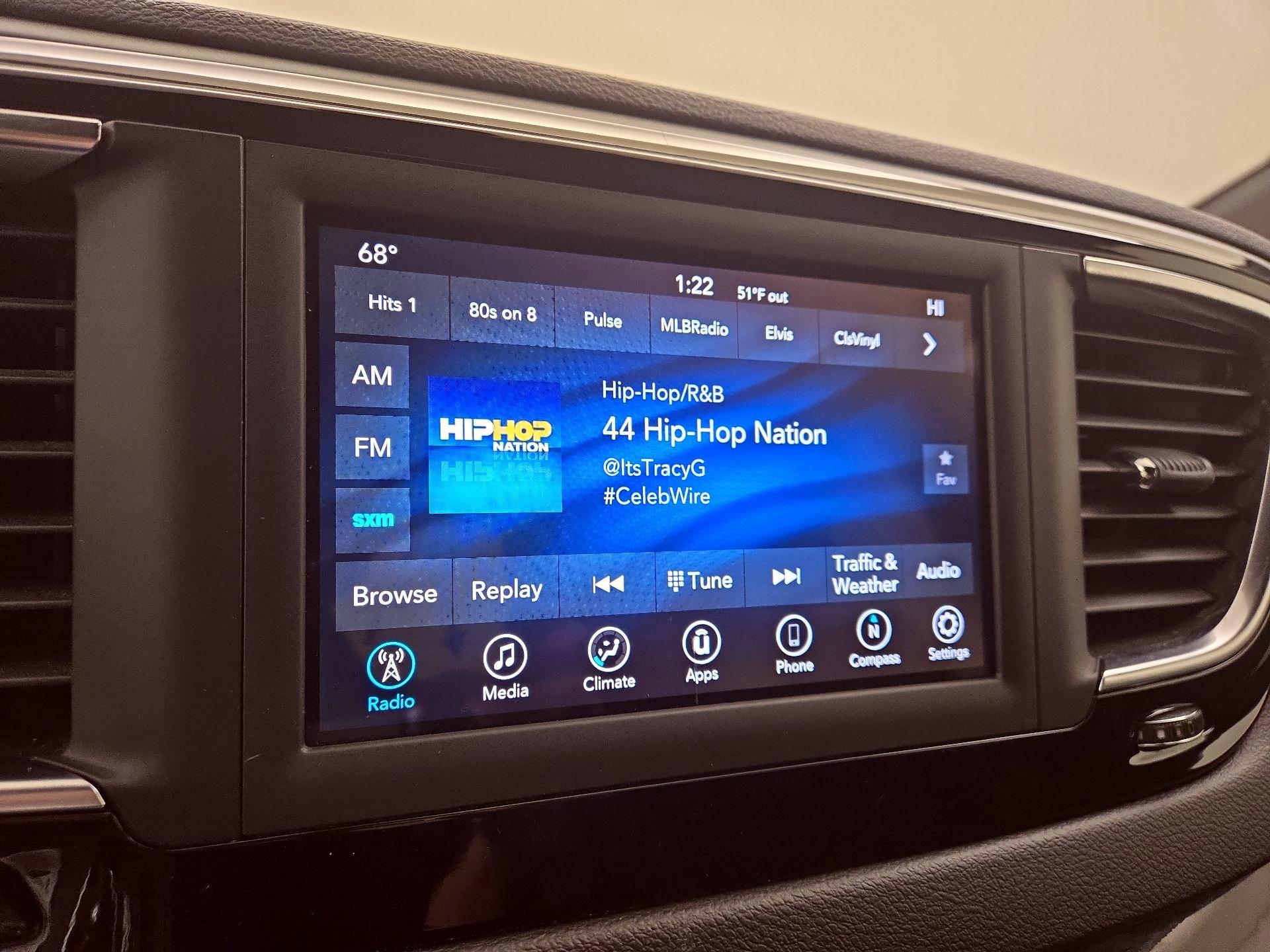 Thumbnail: 2020 Chrysler Pacifica - 15