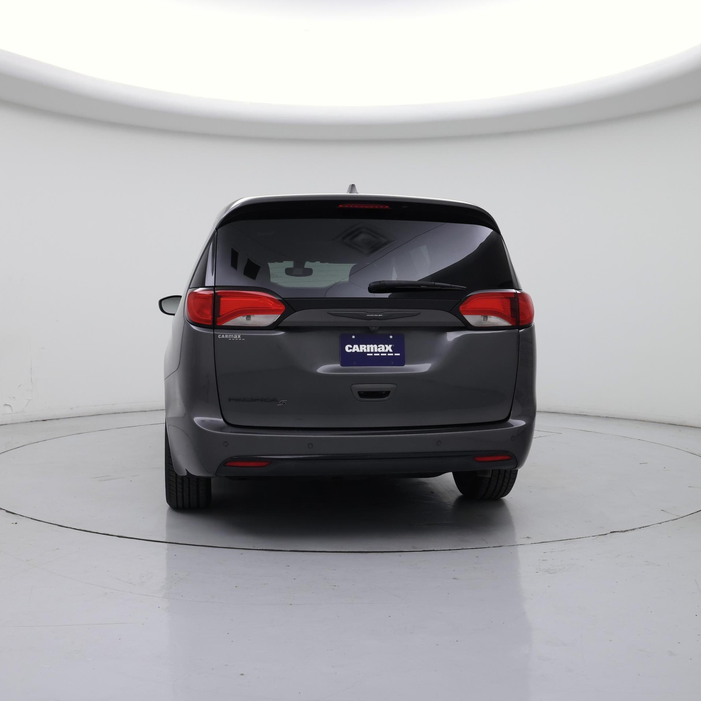 Thumbnail: 2020 Chrysler Pacifica - 6