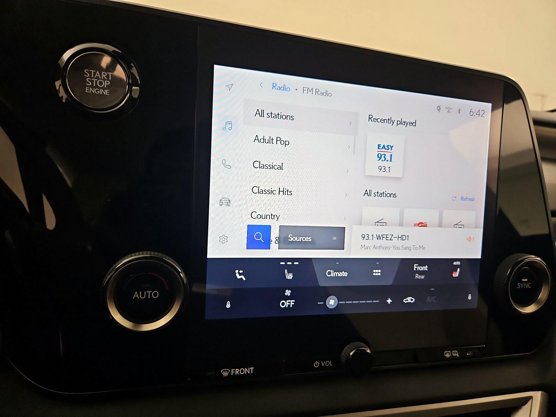 Thumbnail: 2024 Lexus RX - 15