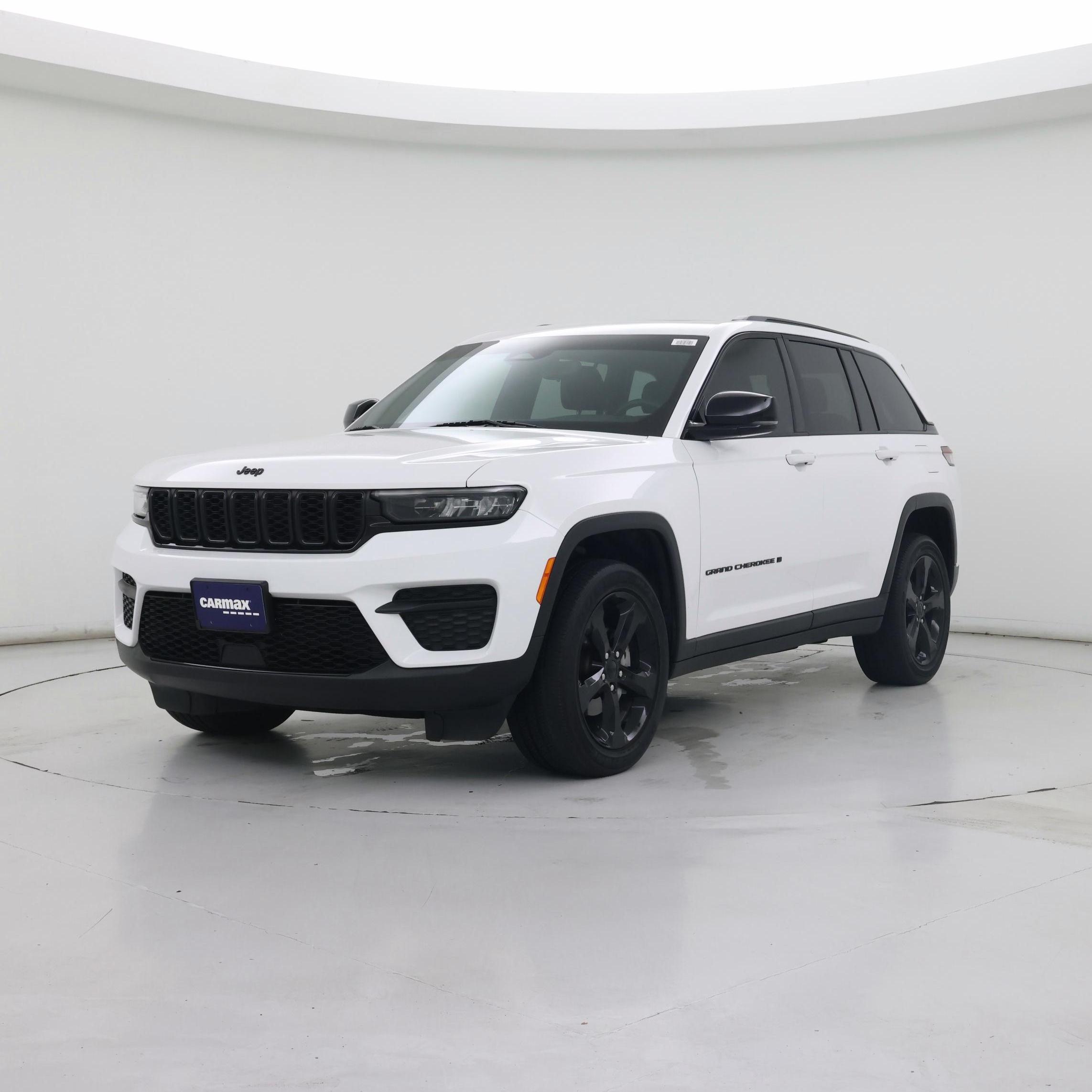 Thumbnail: 2023 Jeep Grand Cherokee - 4