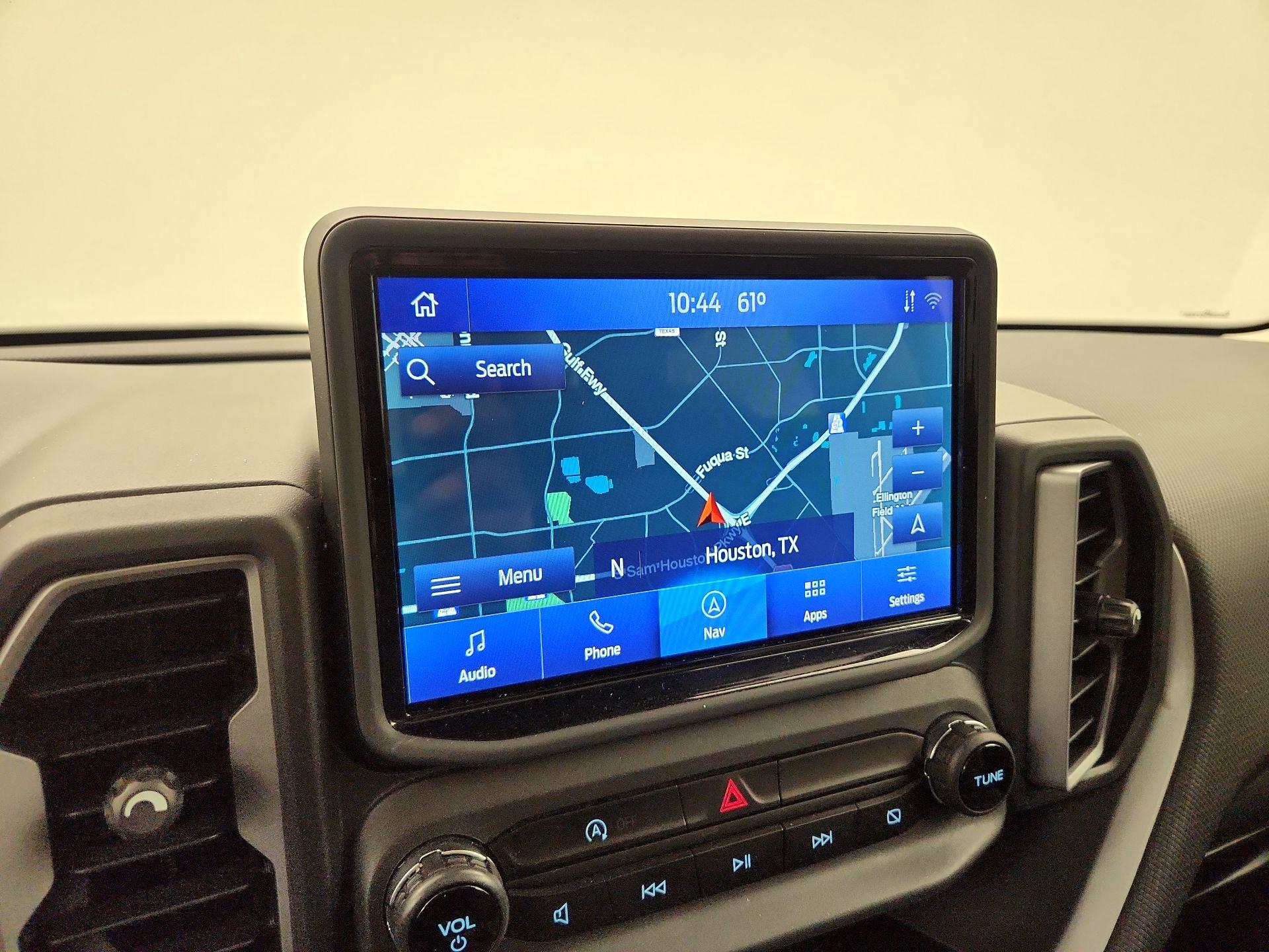 Thumbnail: 2021 Ford Bronco Sport - 14