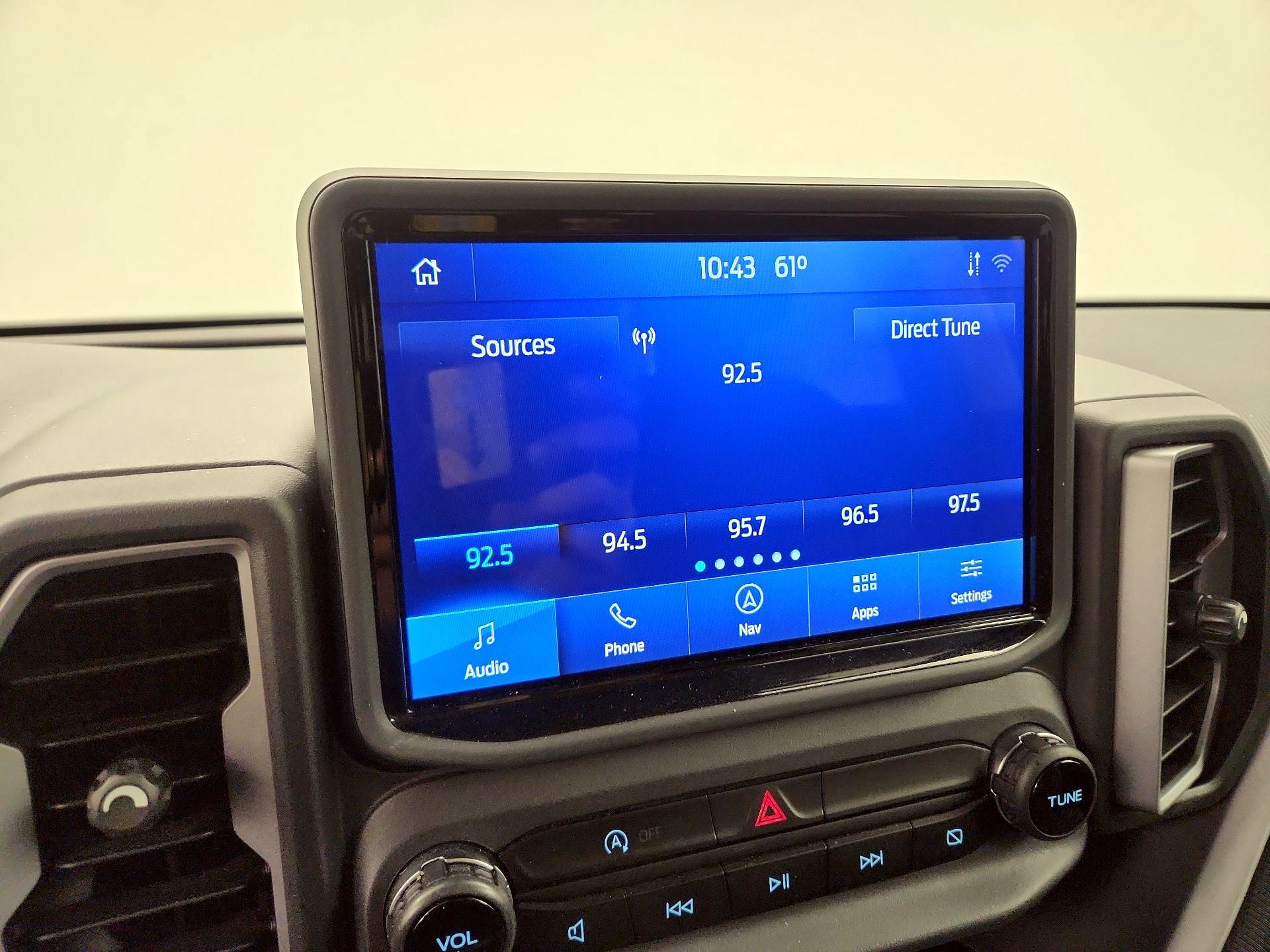 Thumbnail: 2021 Ford Bronco Sport - 16