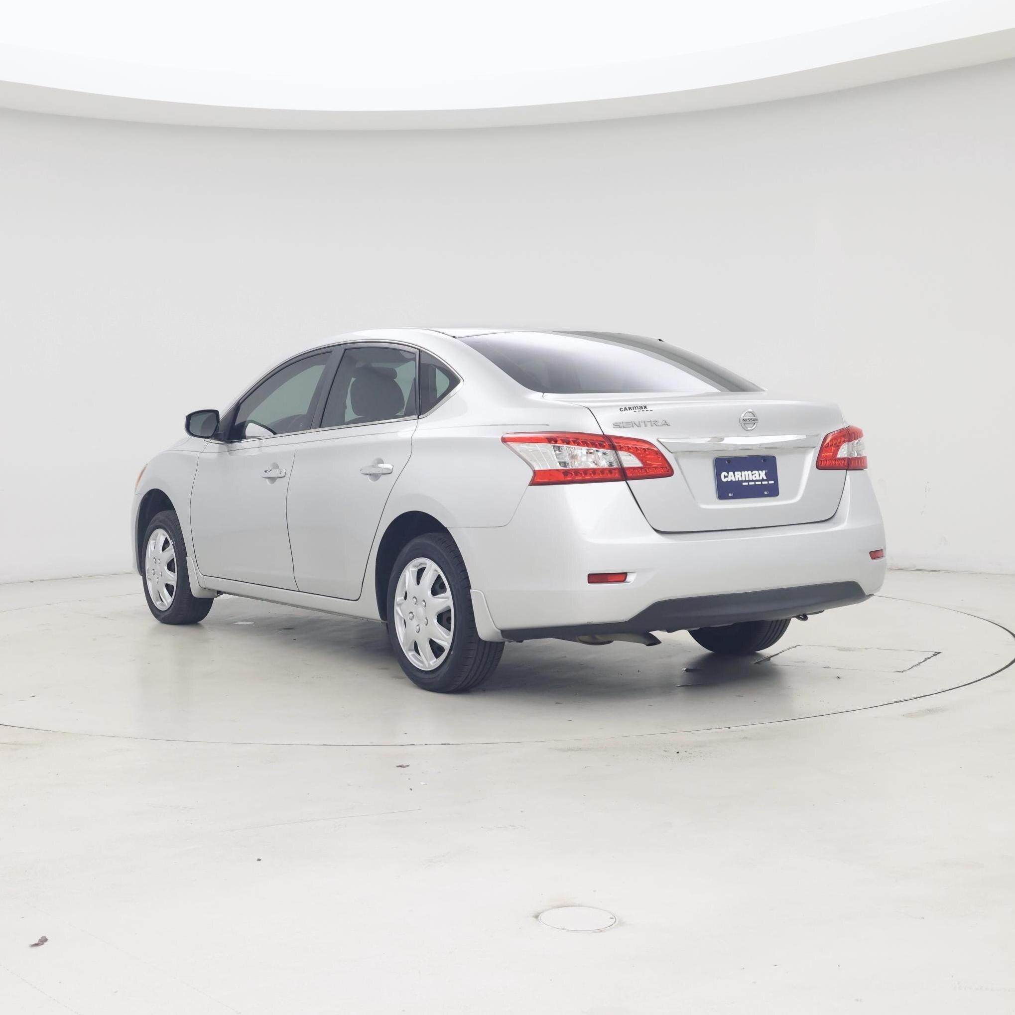 Thumbnail: 2015 Nissan Sentra - 2