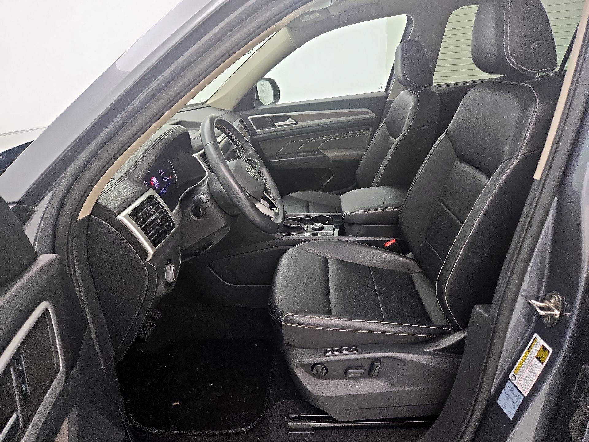 Thumbnail: 2021 Volkswagen Atlas - 11