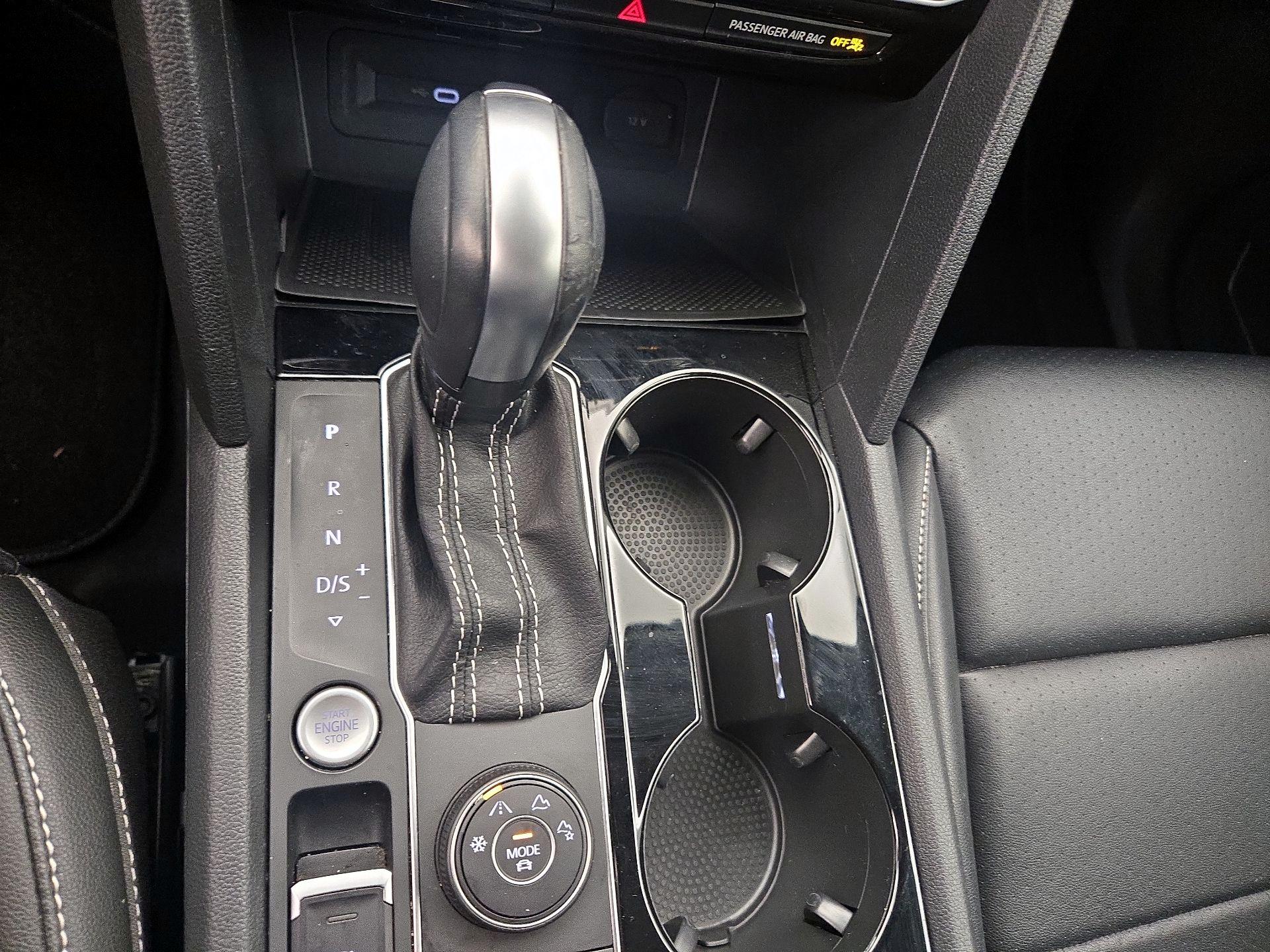 Thumbnail: 2021 Volkswagen Atlas - 18