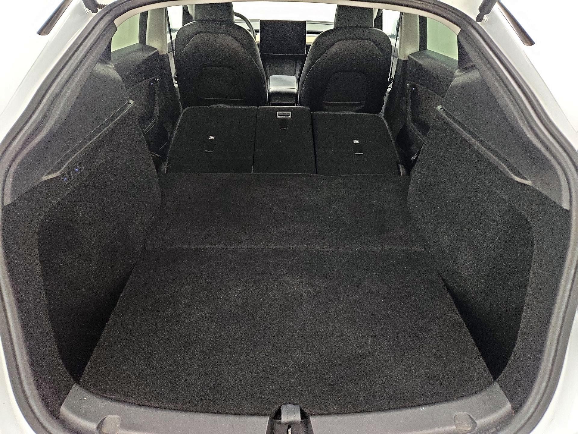 Thumbnail: 2023 Tesla Model Y - 20