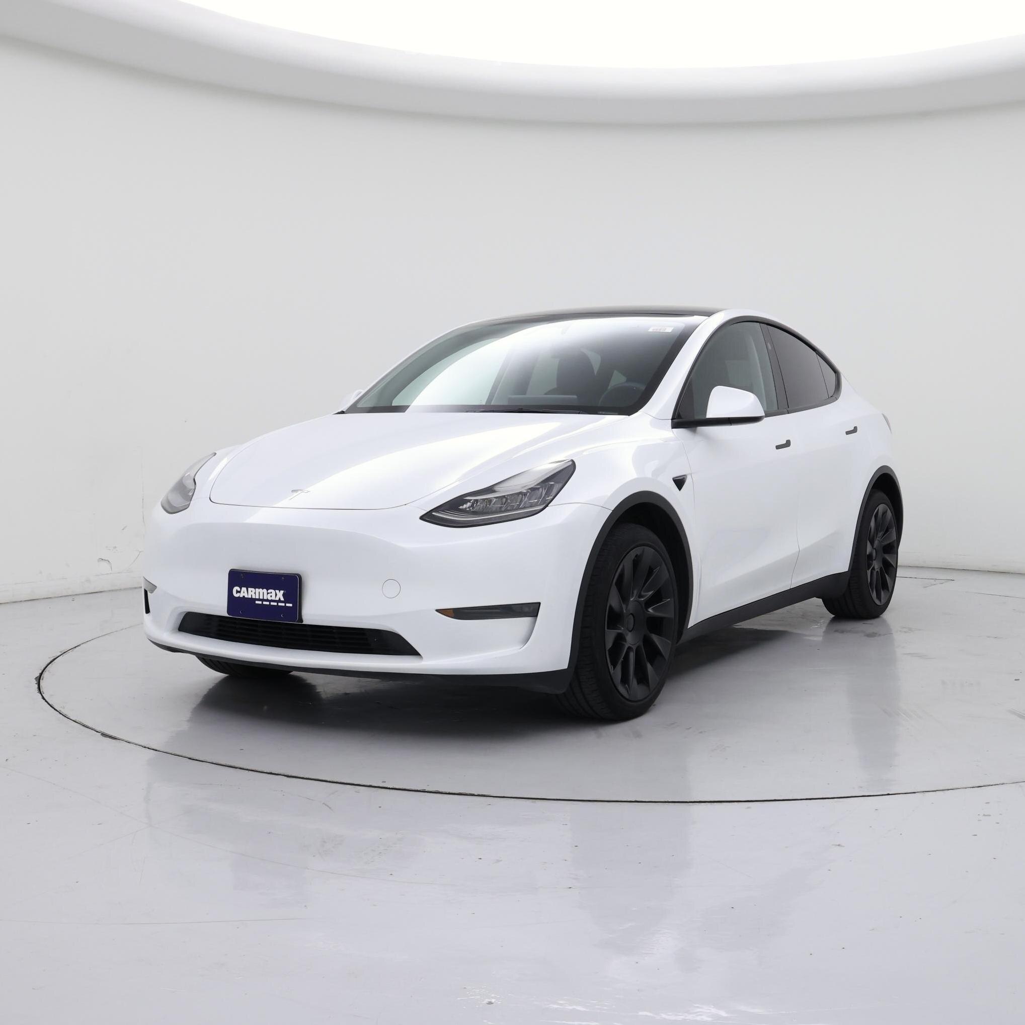 Thumbnail: 2023 Tesla Model Y - 4
