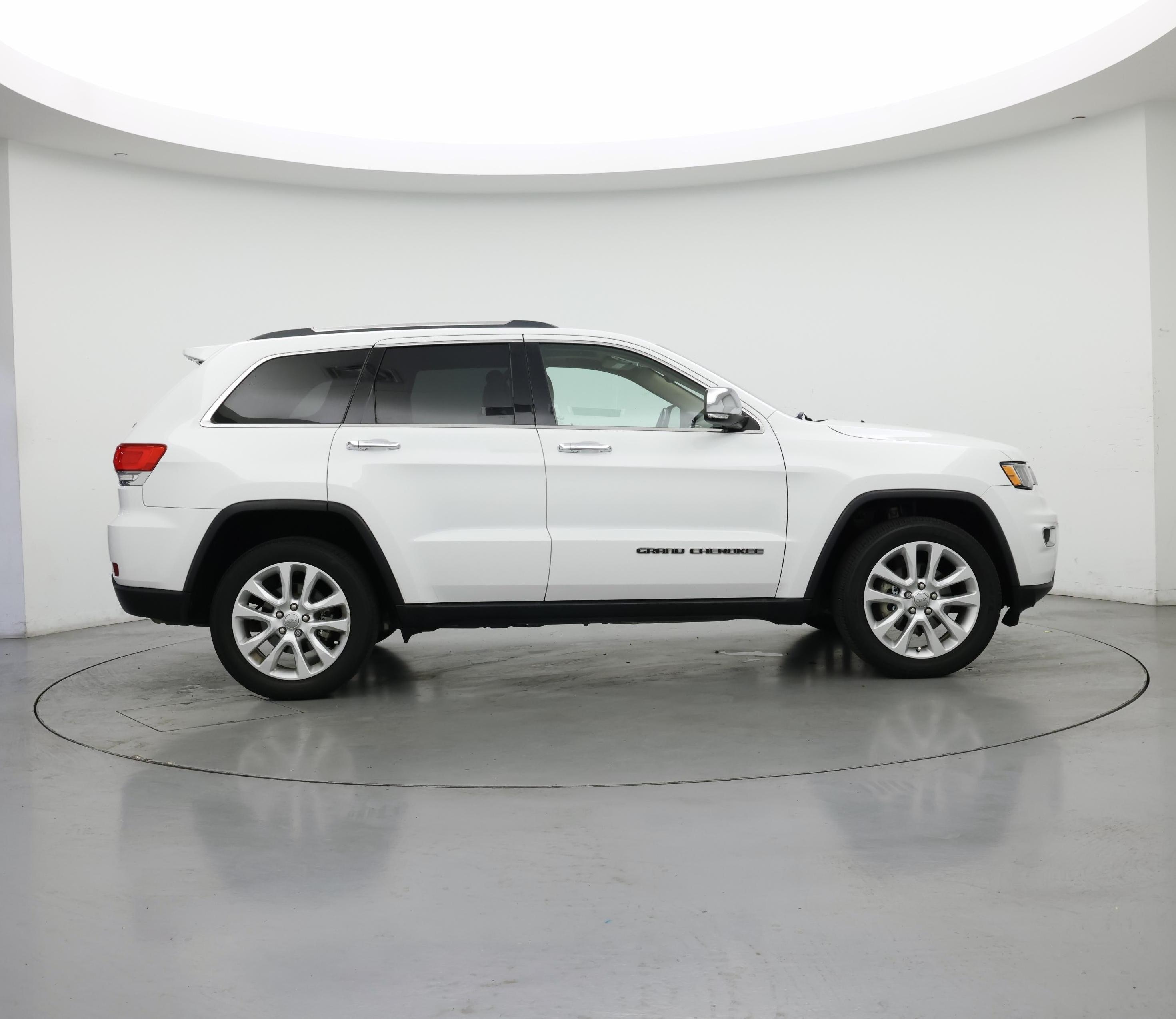 Thumbnail: 2017 Jeep Grand Cherokee - 7